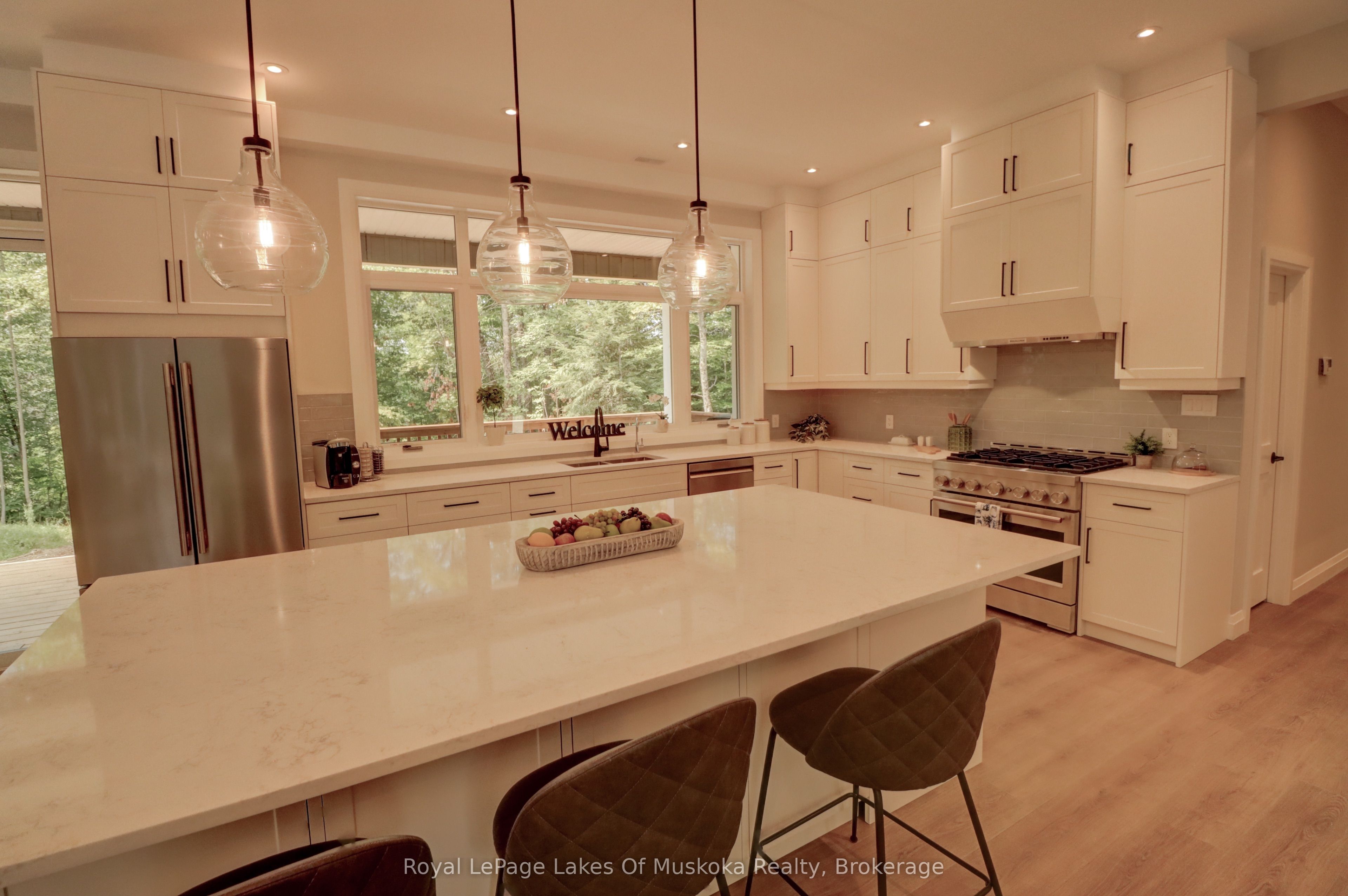 5 Flicker Lane Property Photo 8