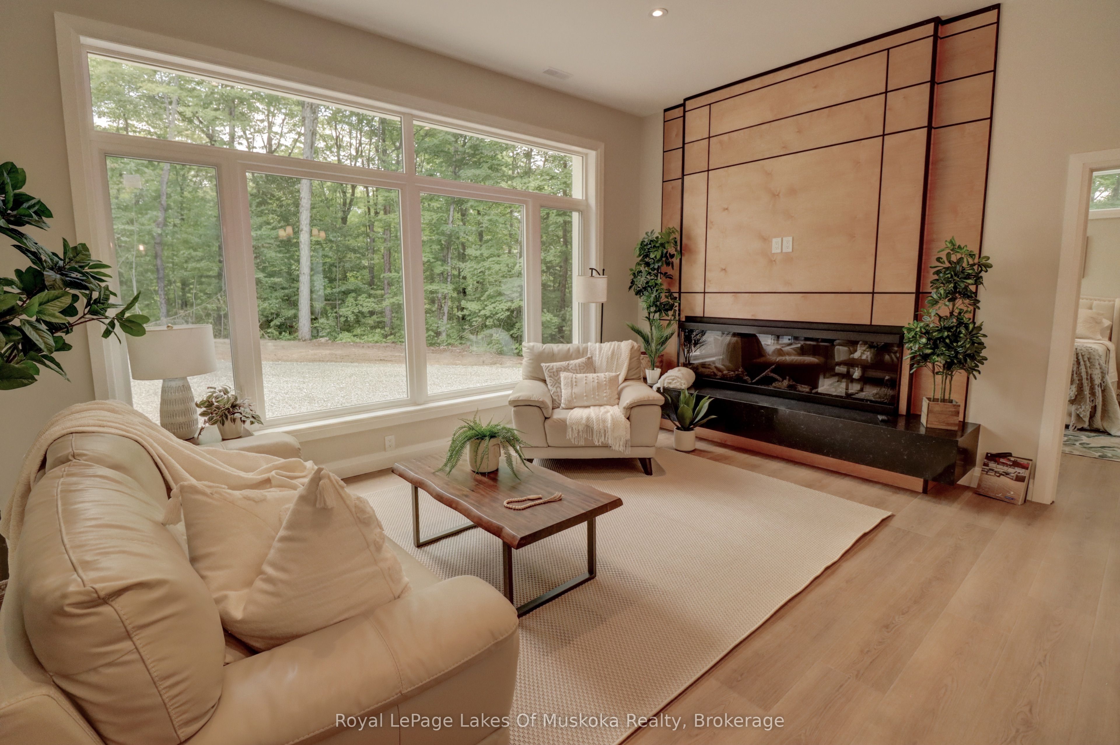5 Flicker Lane Property Photo 11