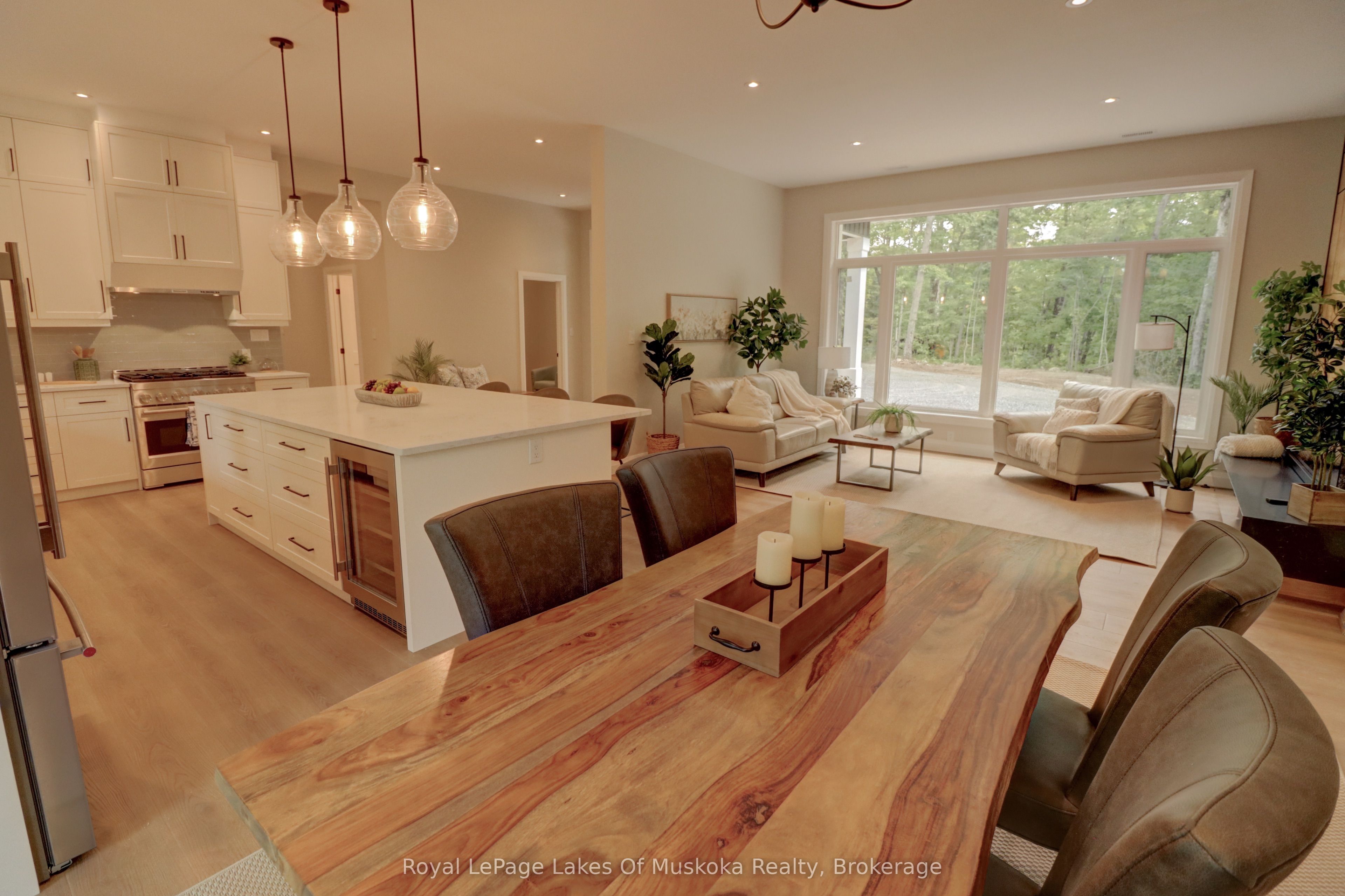 5 Flicker Lane Property Photo 15