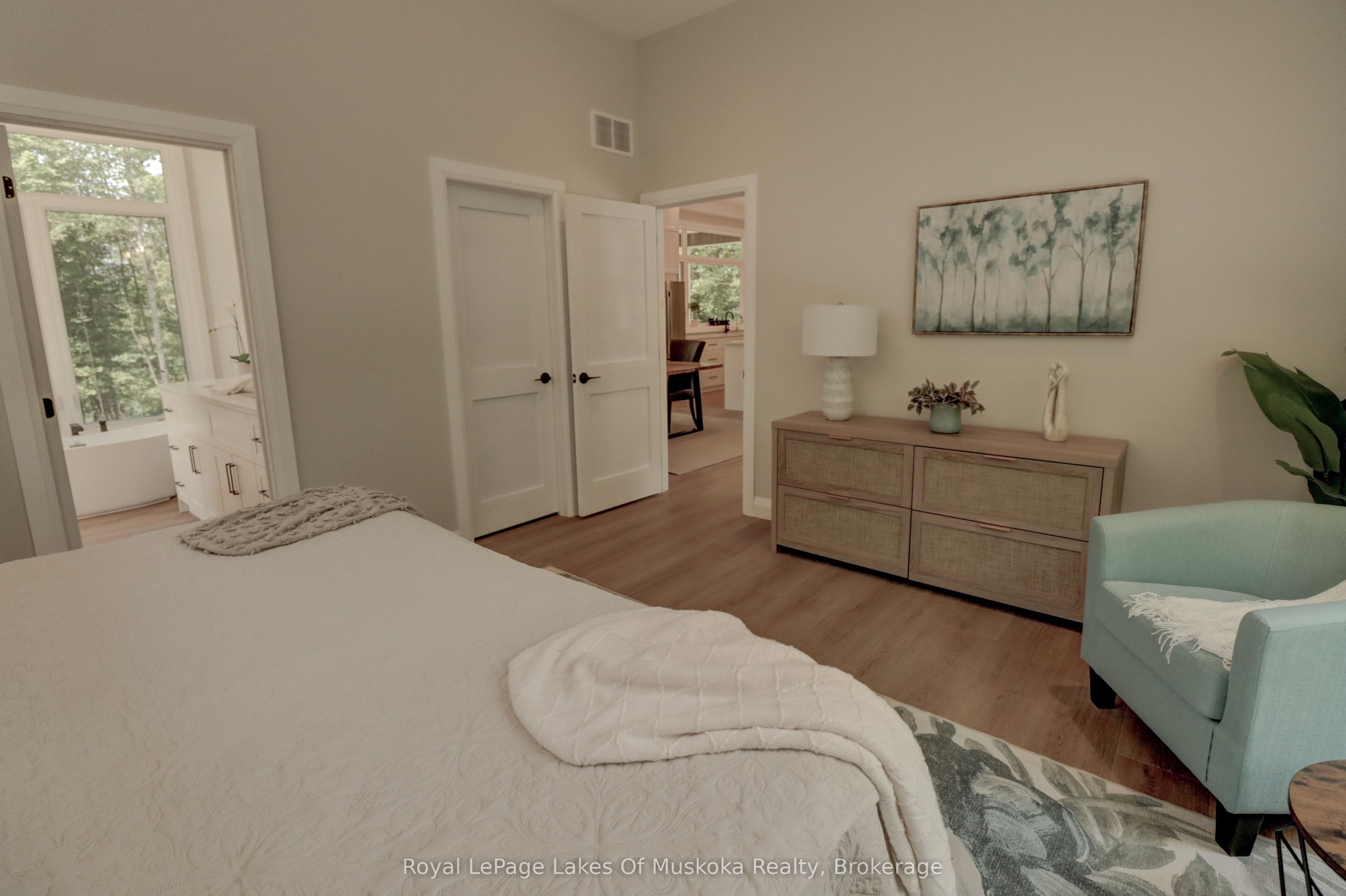 5 Flicker Lane Property Photo 24