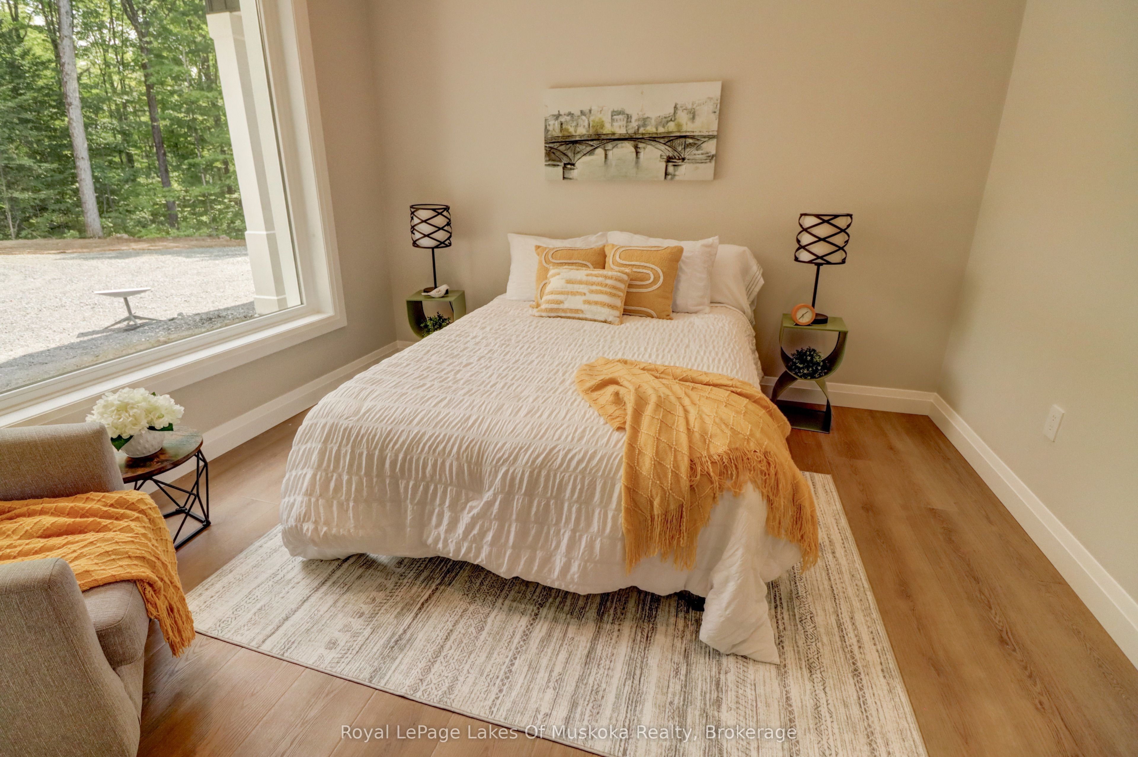 5 Flicker Lane Property Photo 33