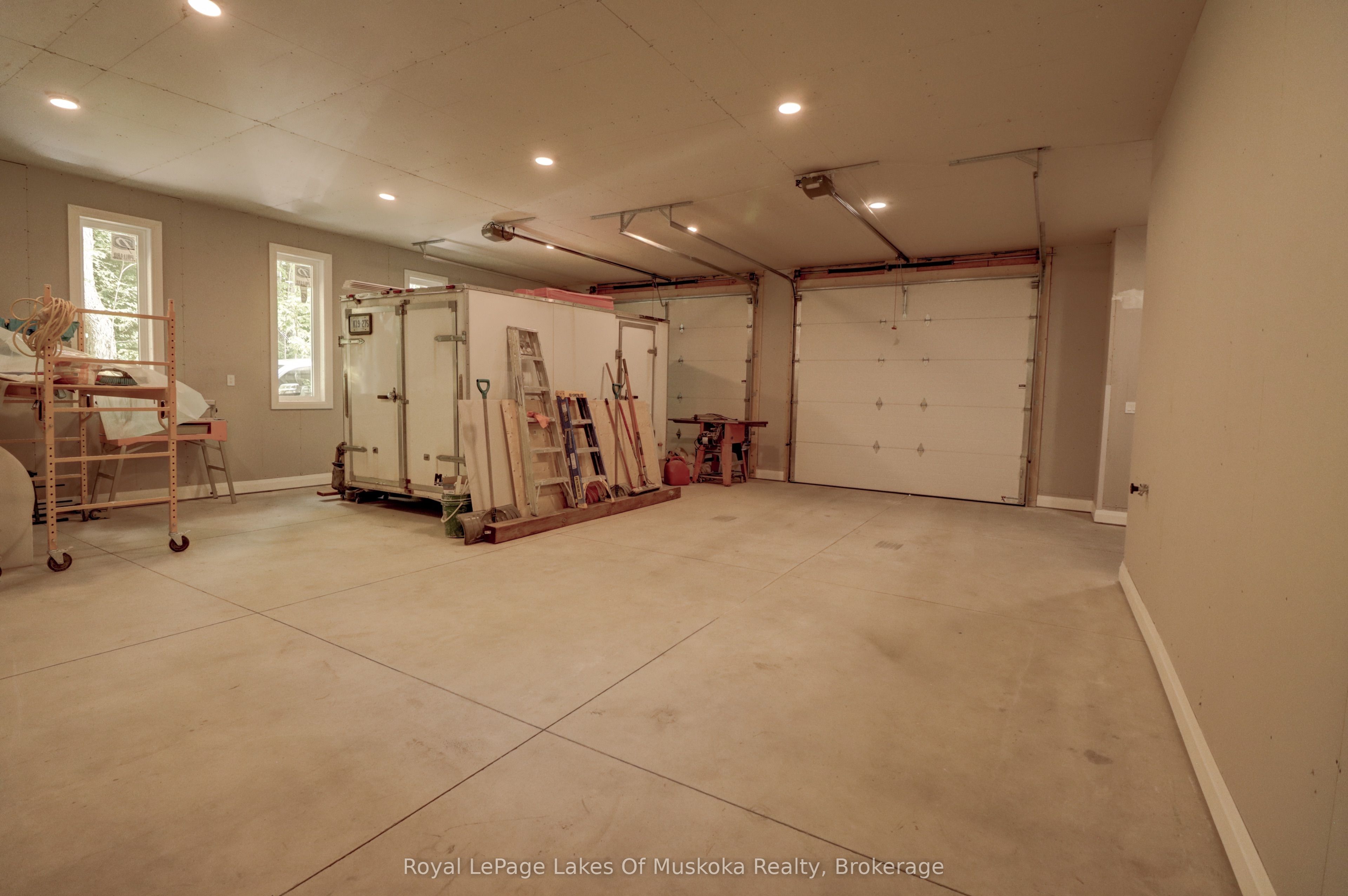 5 Flicker Lane Property Photo 41