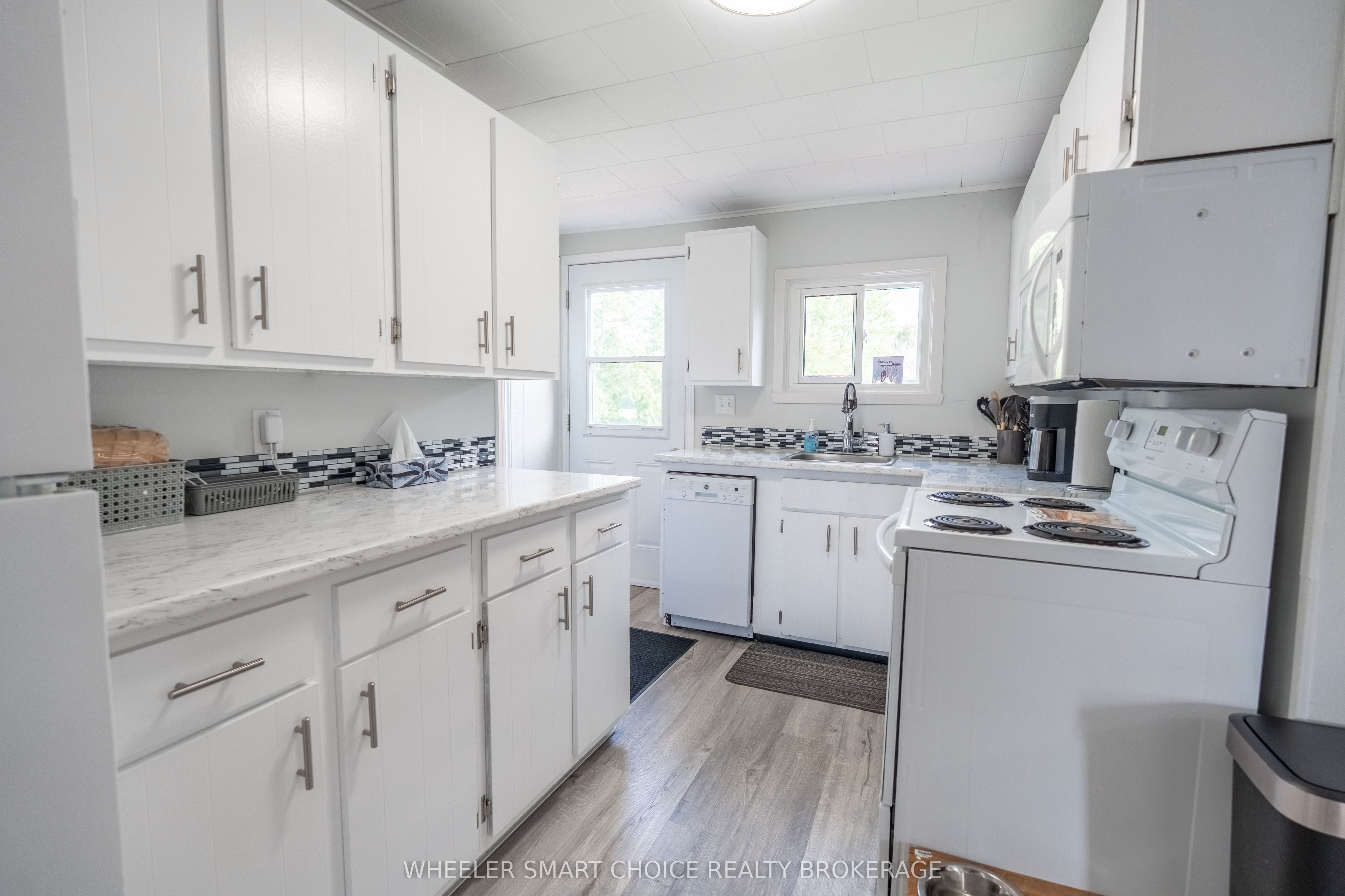 17295 County Rd 18 Road Property Photo 12