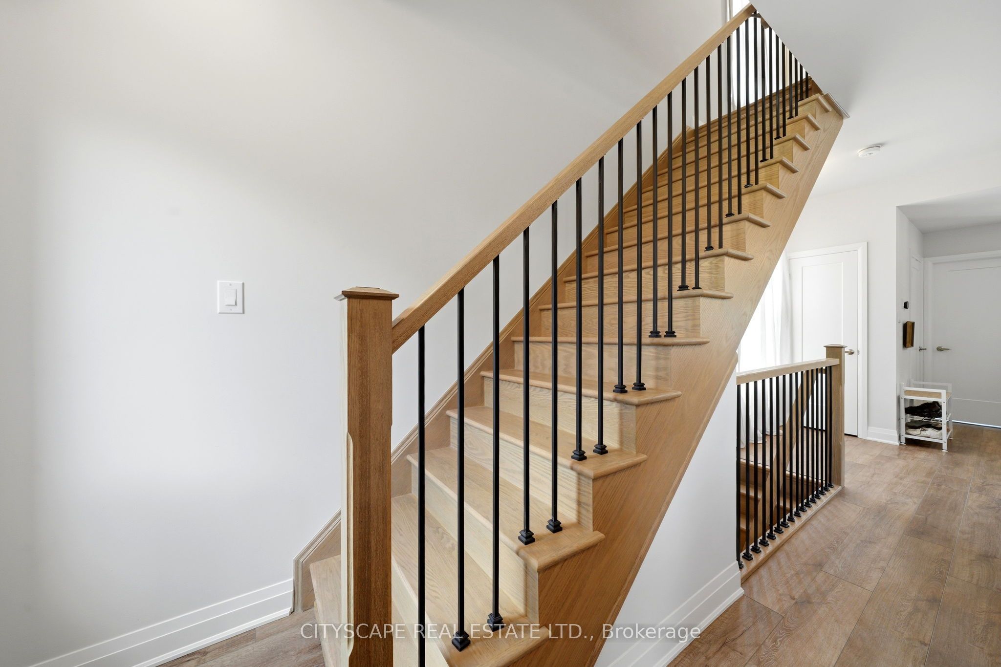 2 Willow Street 28 Property Photo 22