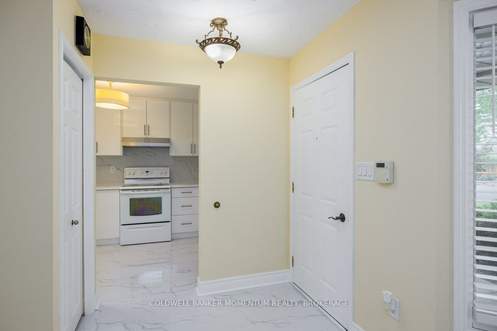 6130 Crimson Drive Property Photo 6