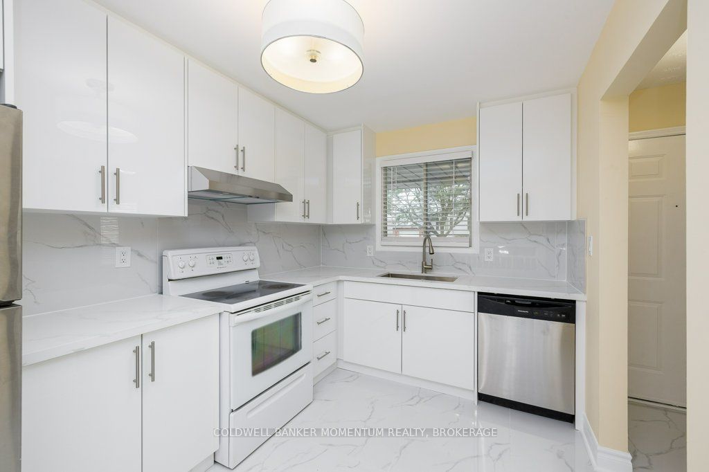 6130 Crimson Drive Property Photo 13