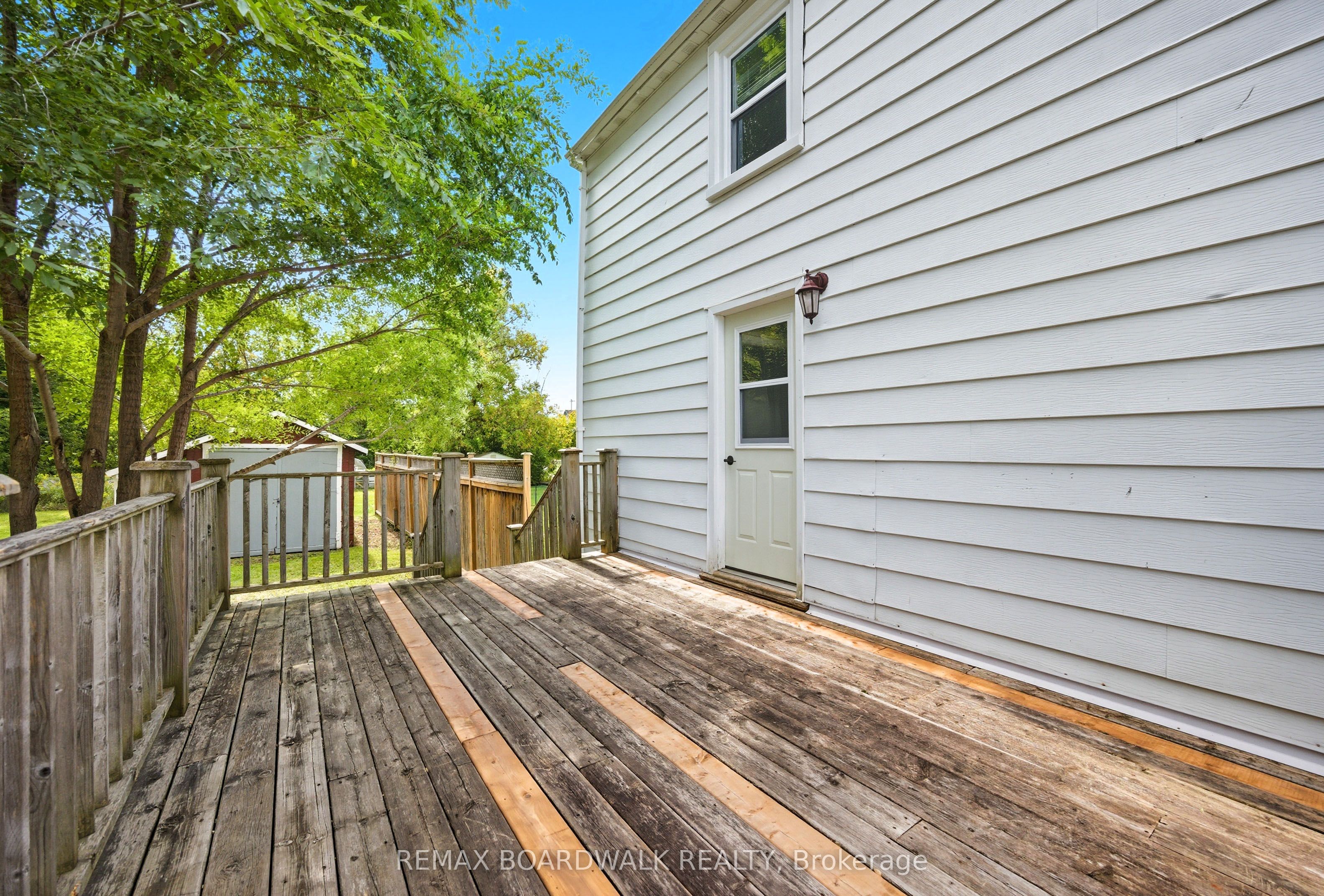 22 Isabella Street Property Photo 35