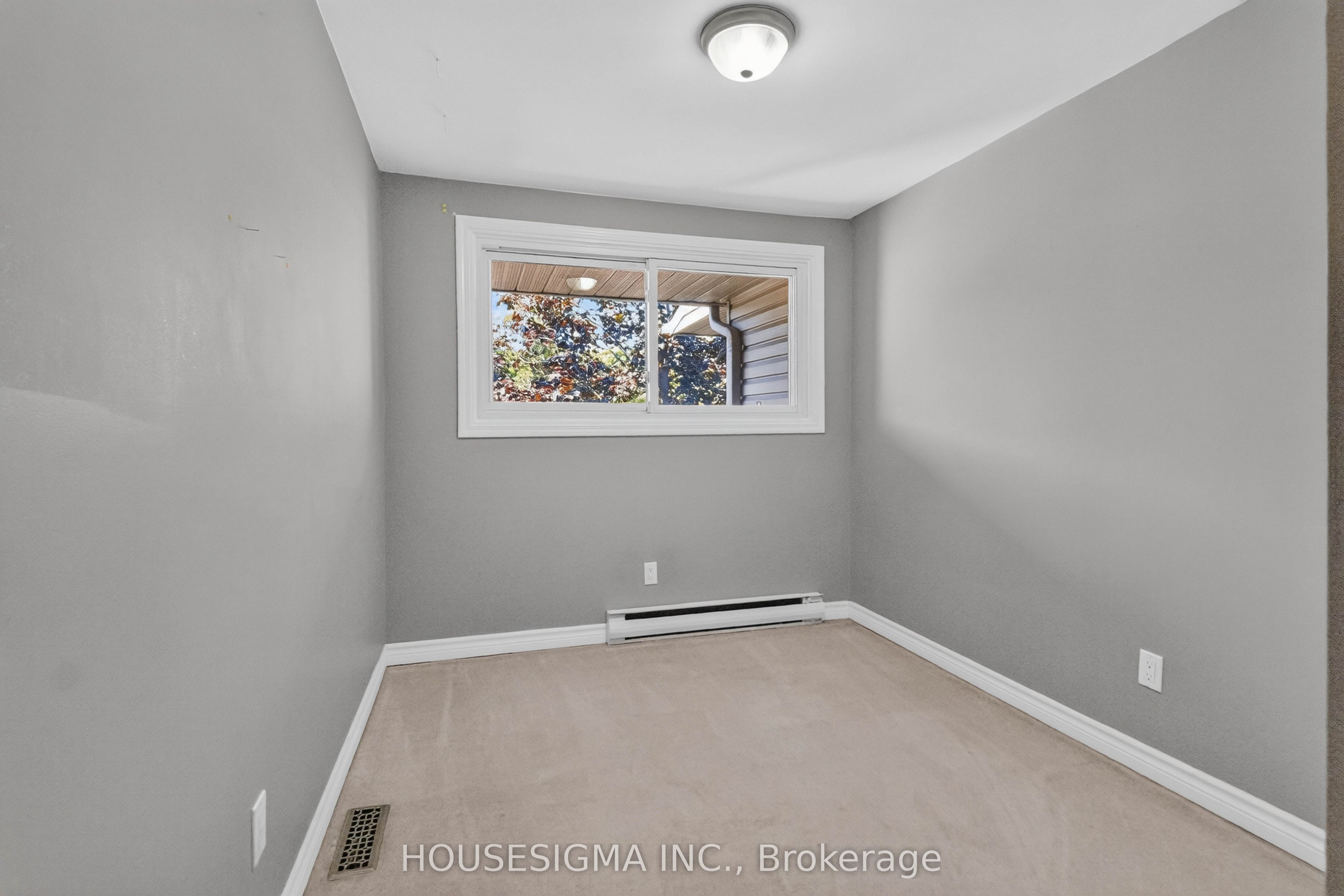 159 Sandringham Crescent 88 Property Photo 19