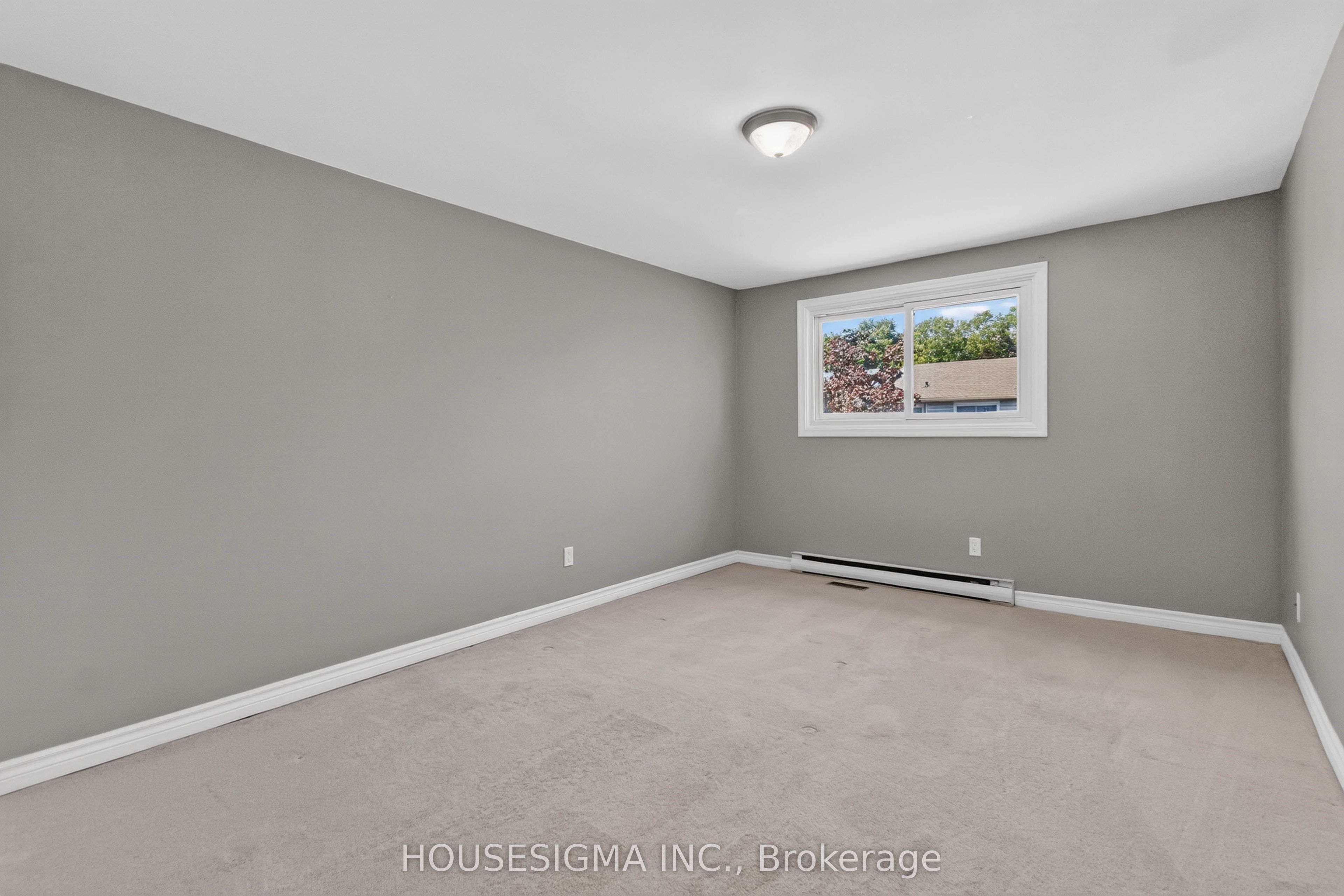 159 Sandringham Crescent 88 Property Photo 21