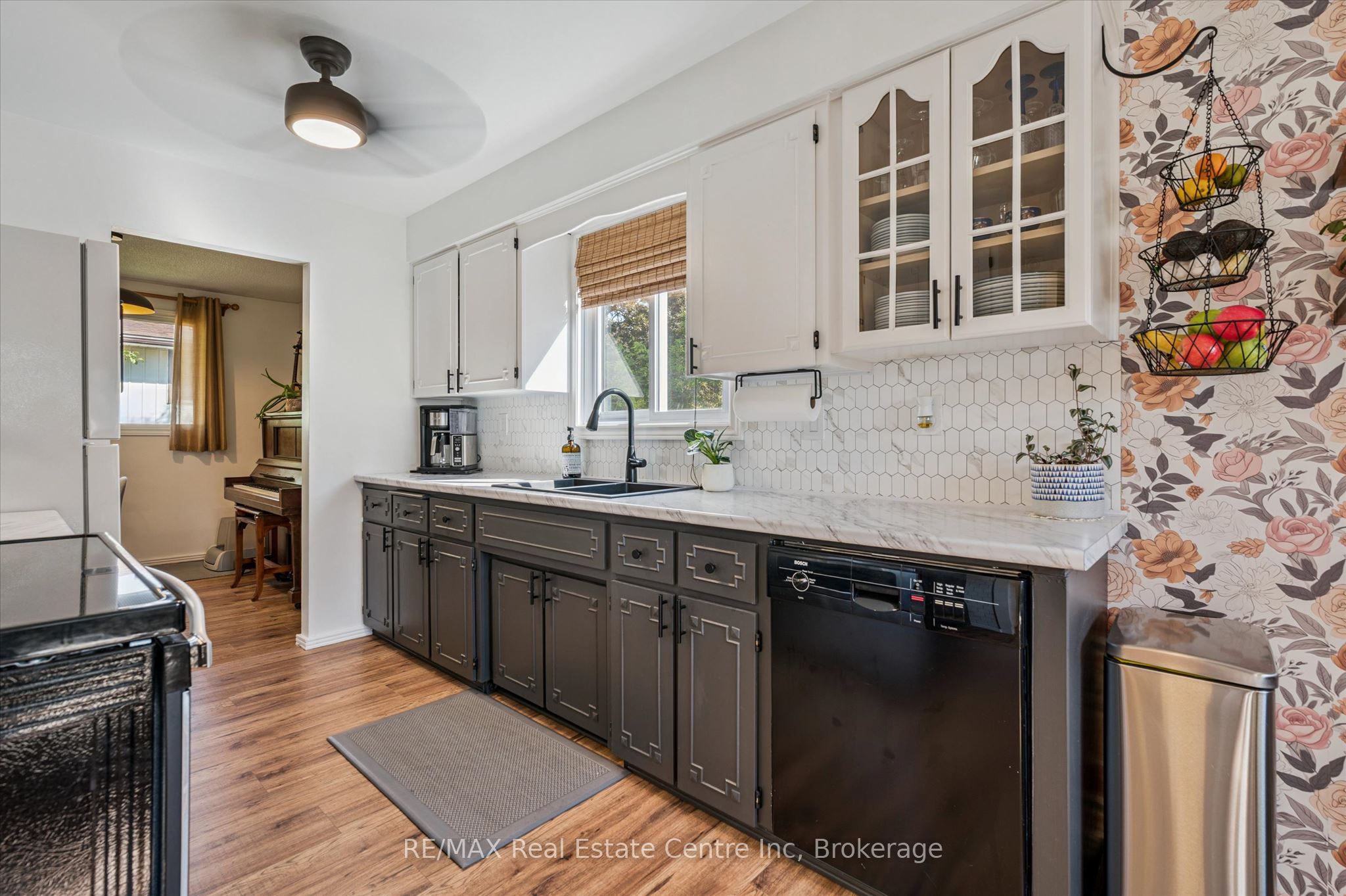 289 Garafraxa Street E Property Photo 7