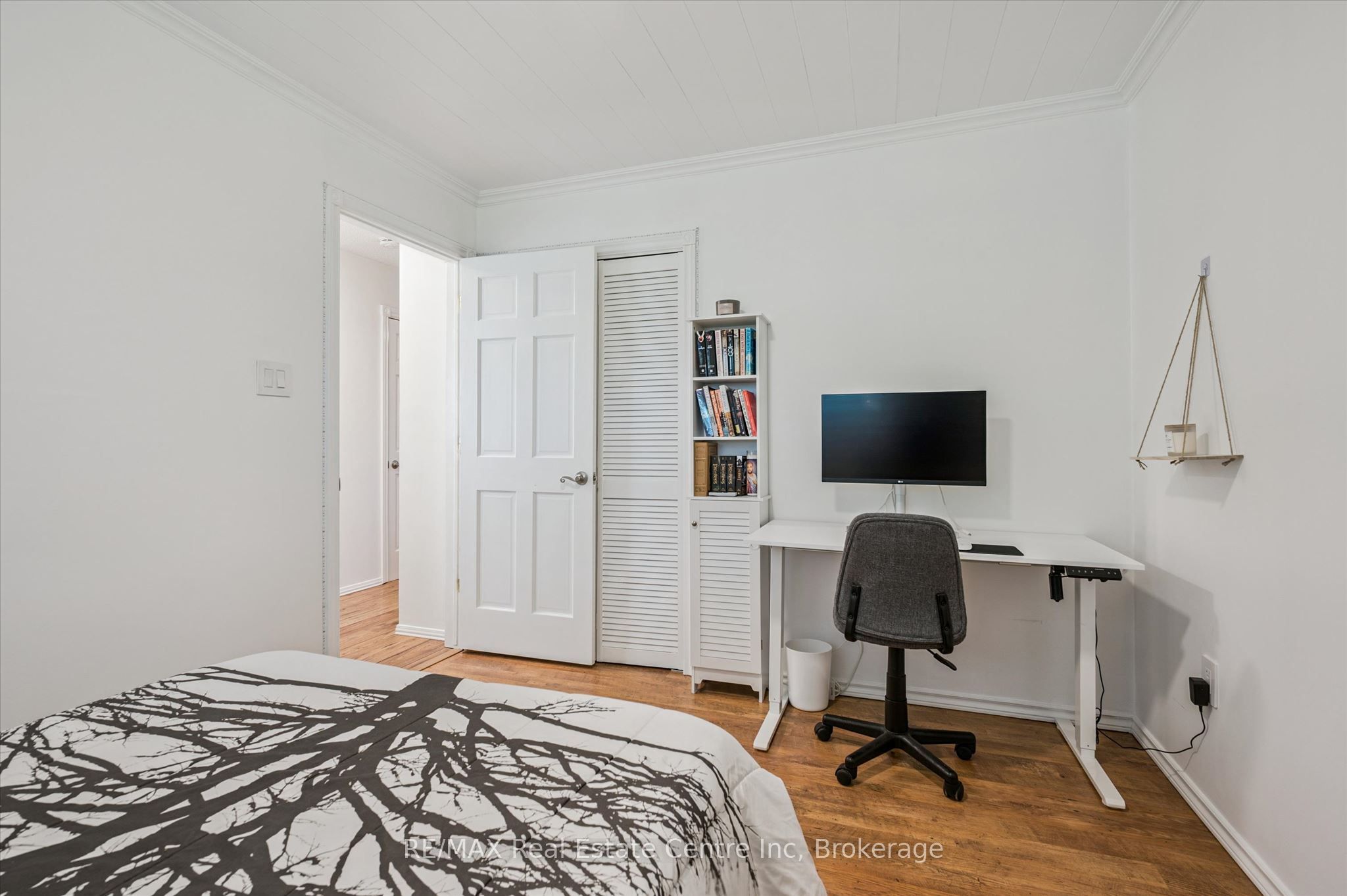 289 Garafraxa Street E Property Photo 23