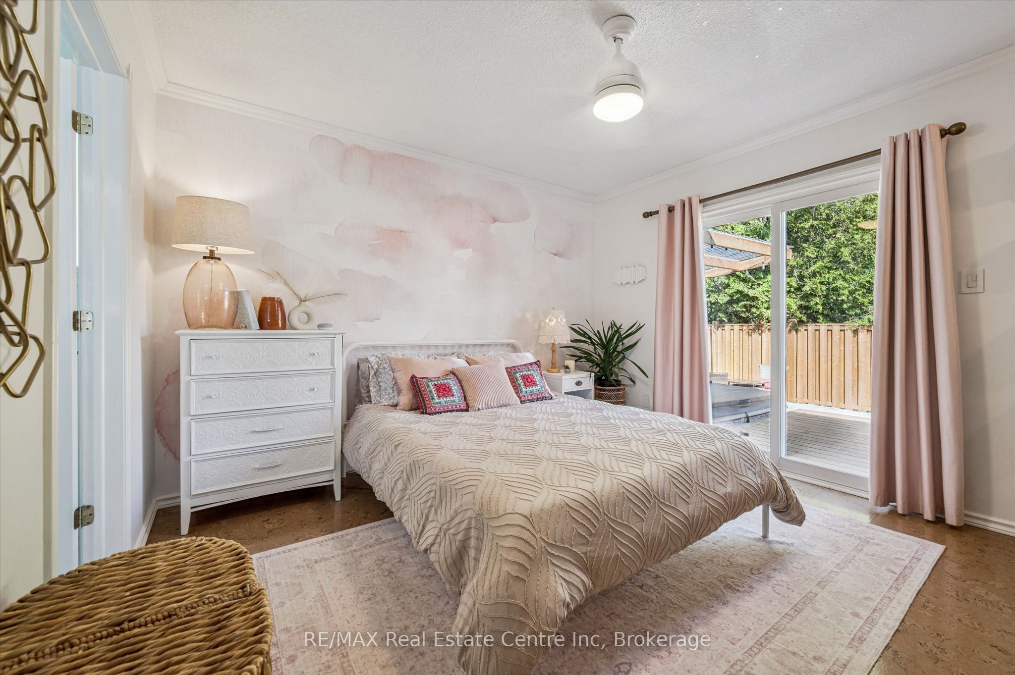 289 Garafraxa Street E Property Photo 25