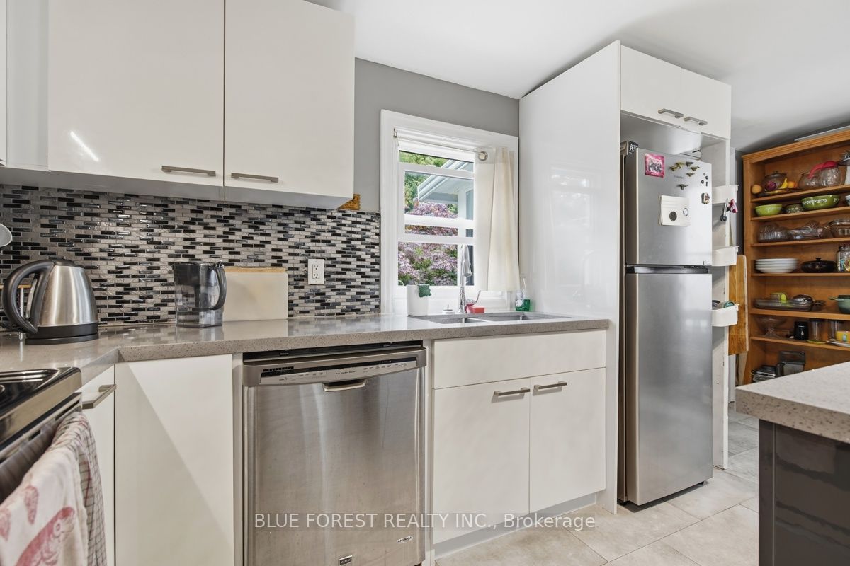 21 Isabel Street Property Photo 16