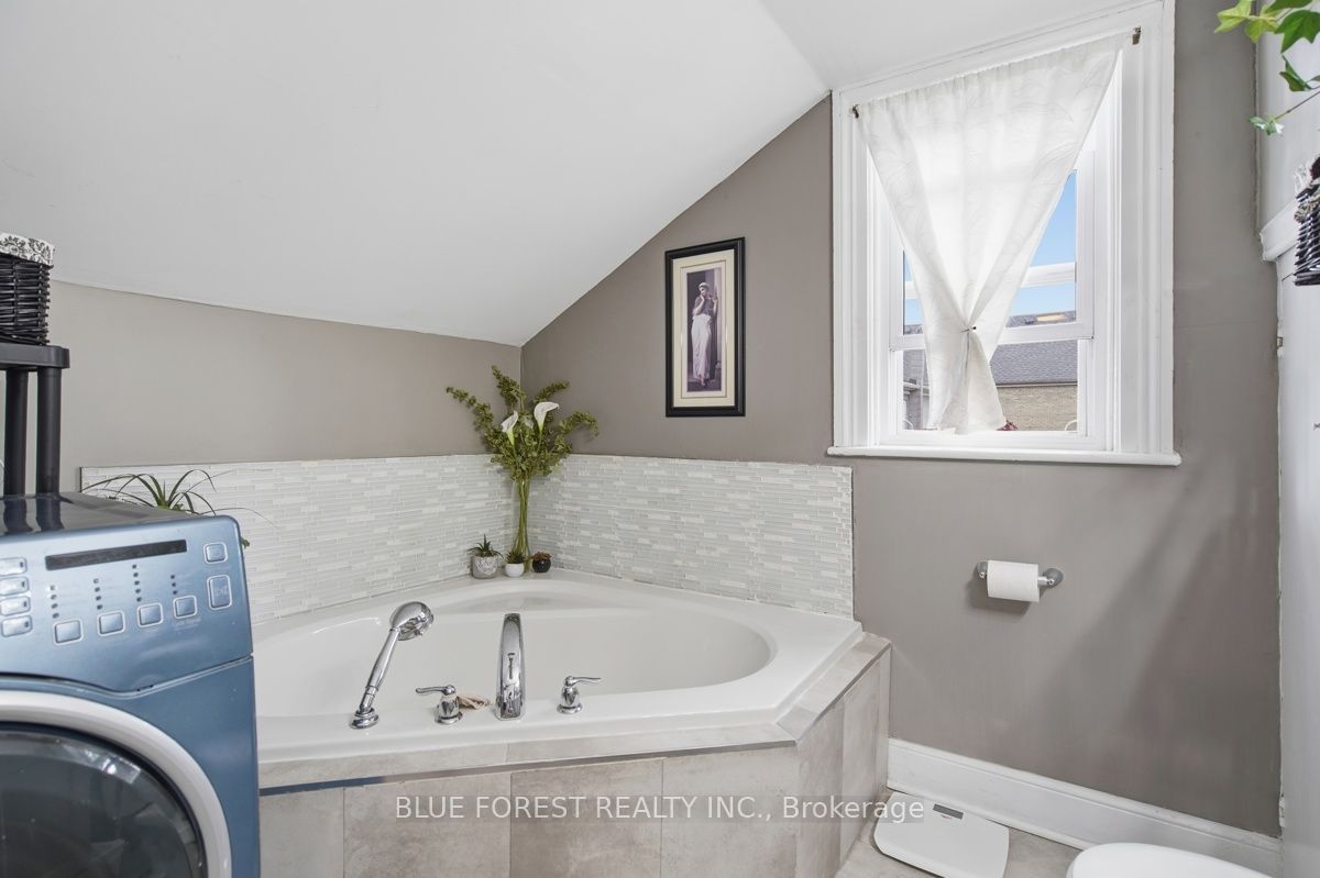 21 Isabel Street Property Photo 26