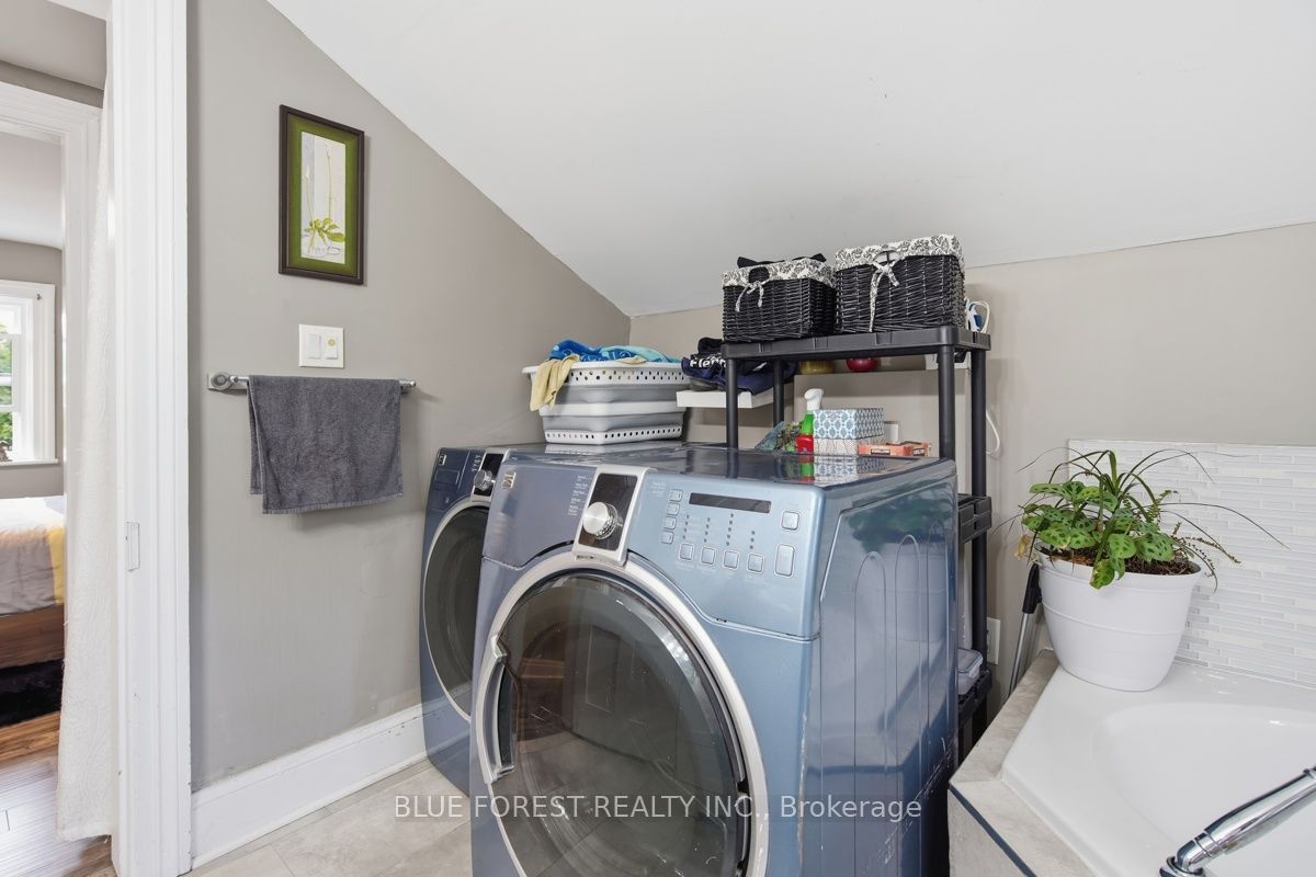 21 Isabel Street Property Photo 27