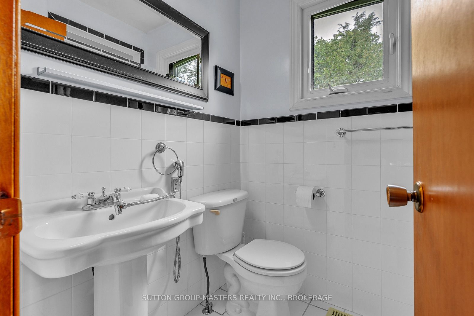 2 Stonehead Circle Property Photo 24