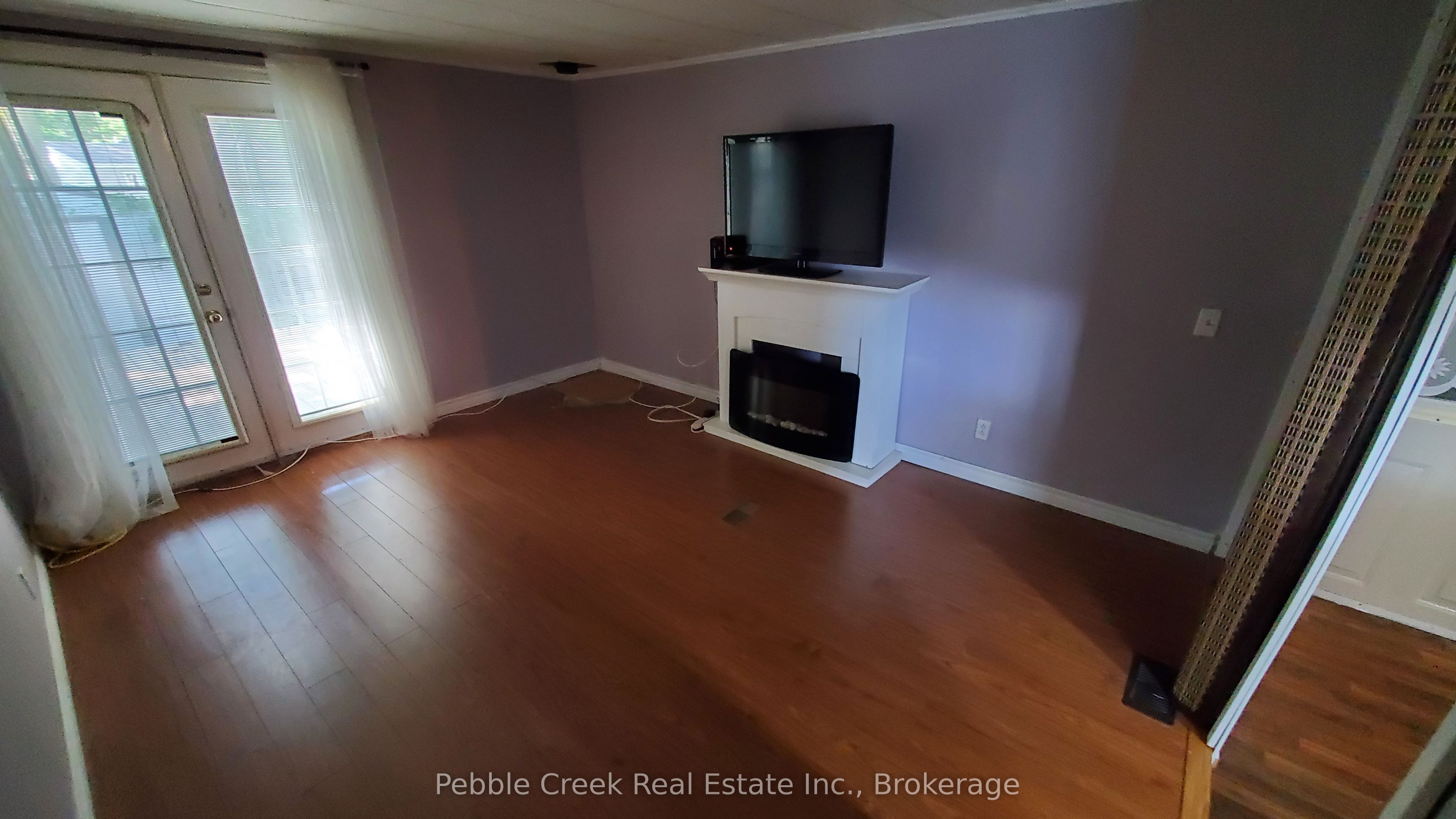9951 Northville Crescent Unit #3 Property Photo 8
