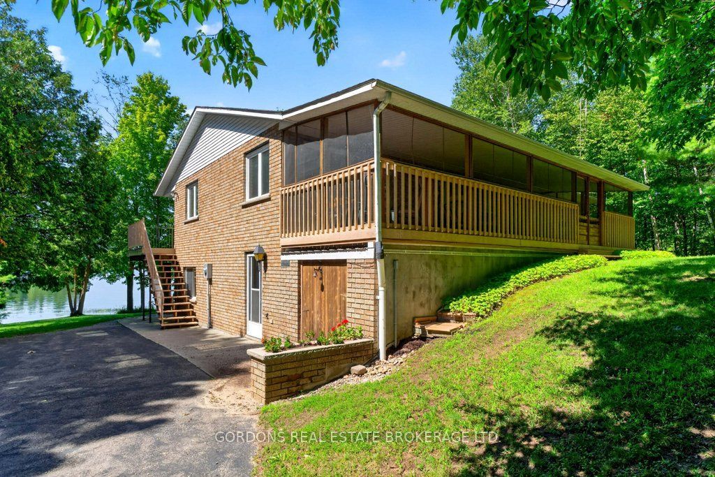 2950 R29 Property Photo 1