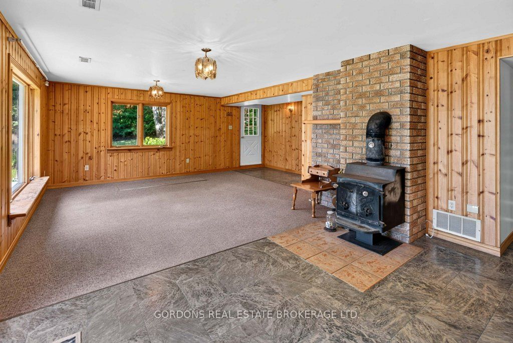 2950 R29 Property Photo 22