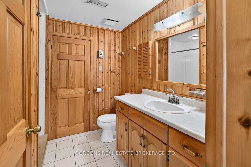 2950 R29 Property Photo 27