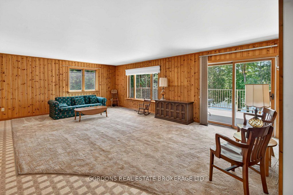 2950 R29 Property Photo 31