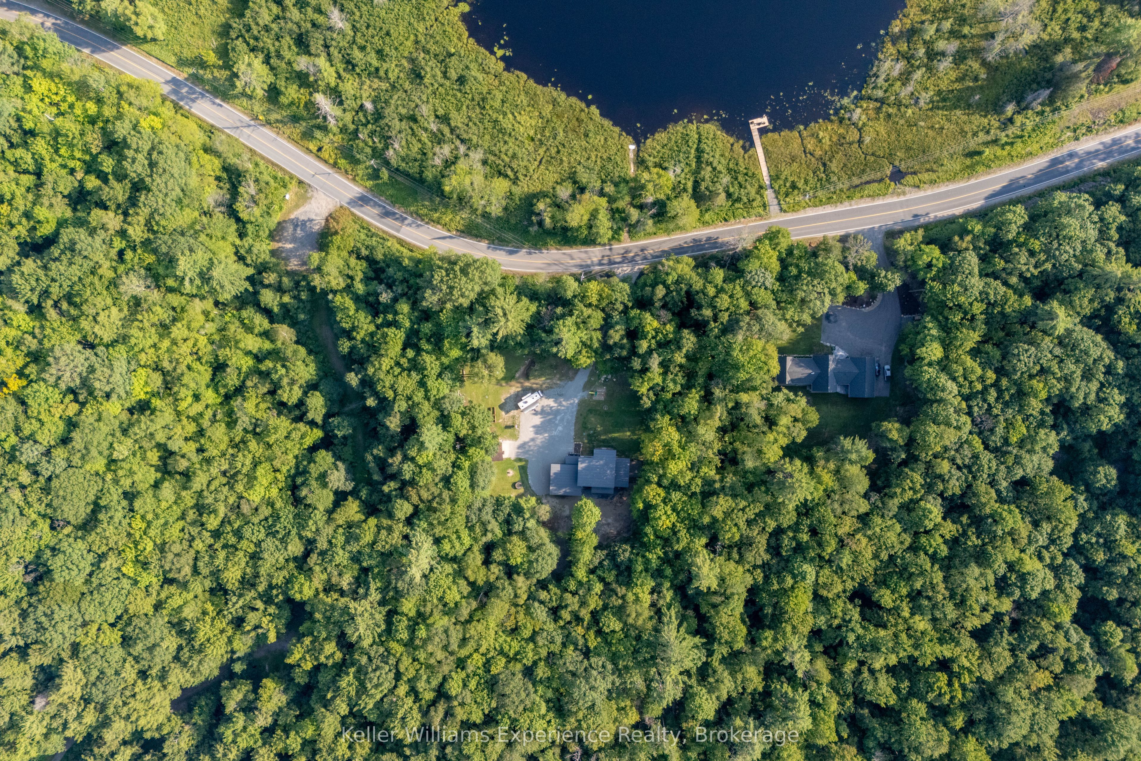 1739 Fraserburg Road Property Photo 33