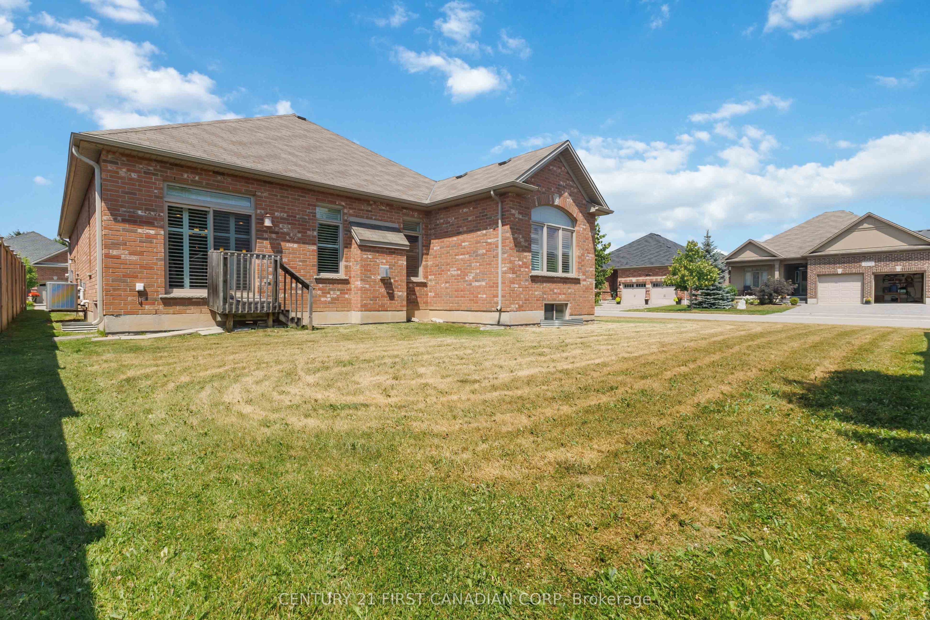 3183 Pincombe Drive Property Photo 29