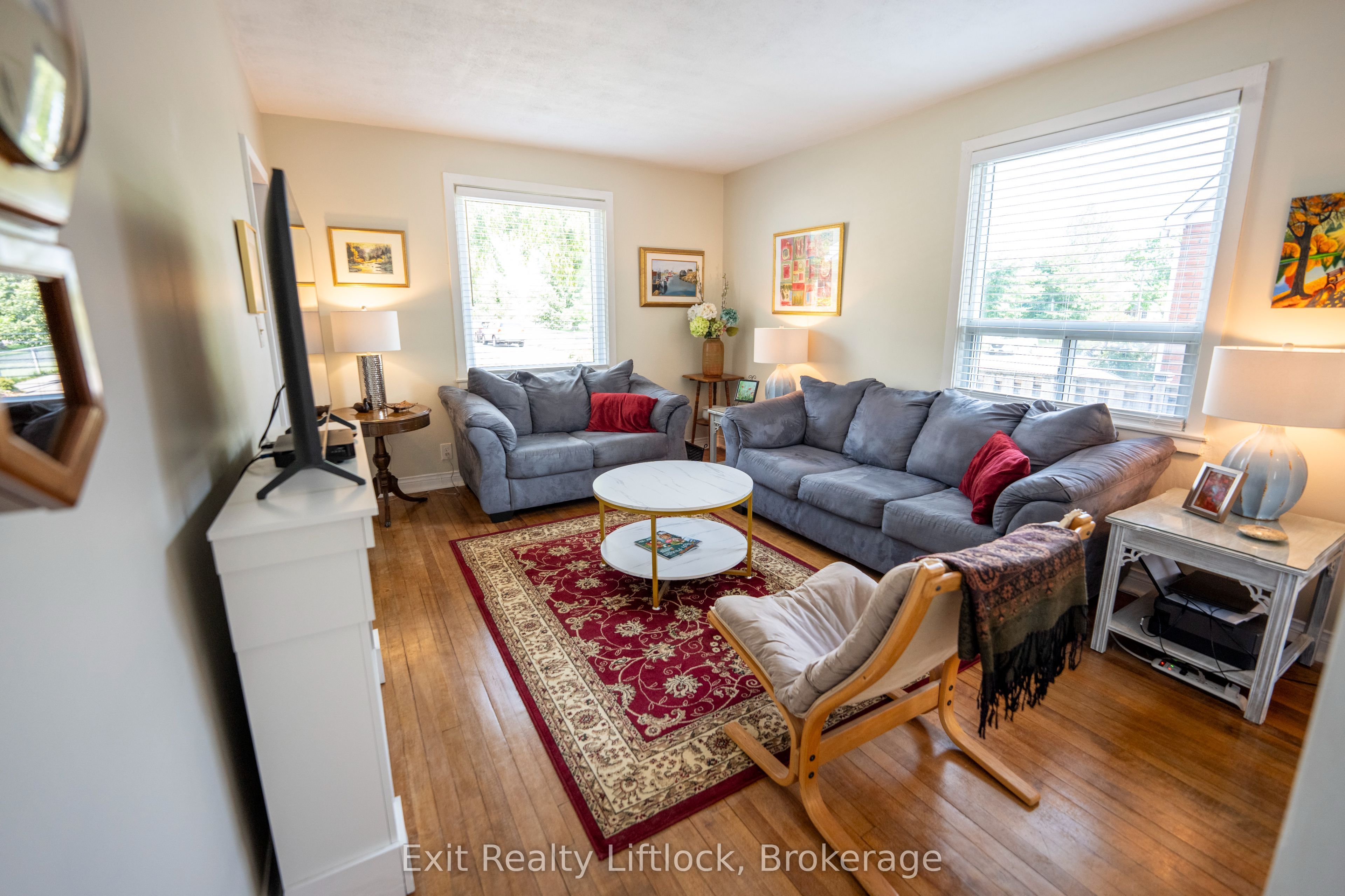 521 Mckellar Street Property Photo 7