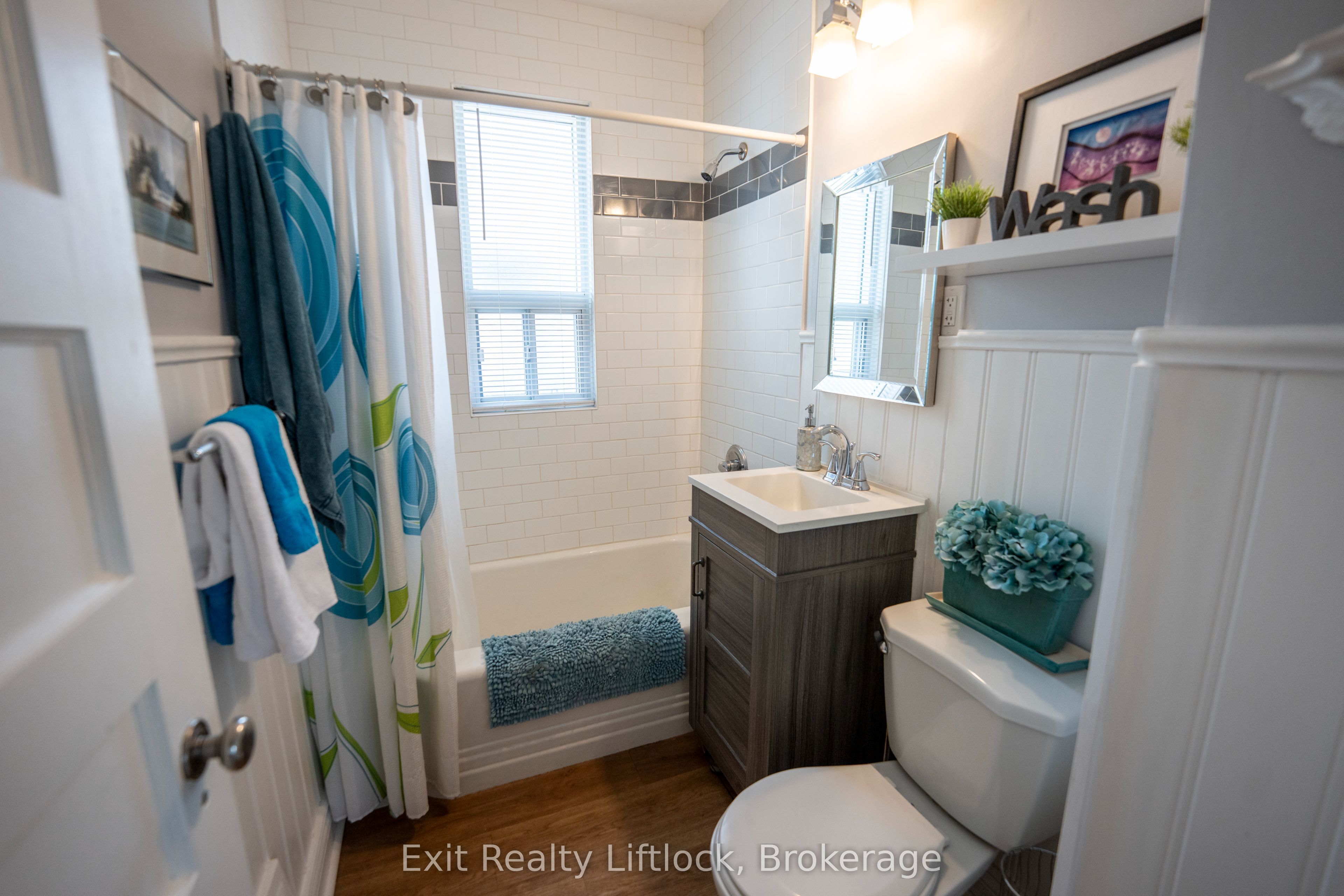521 Mckellar Street Property Photo 11
