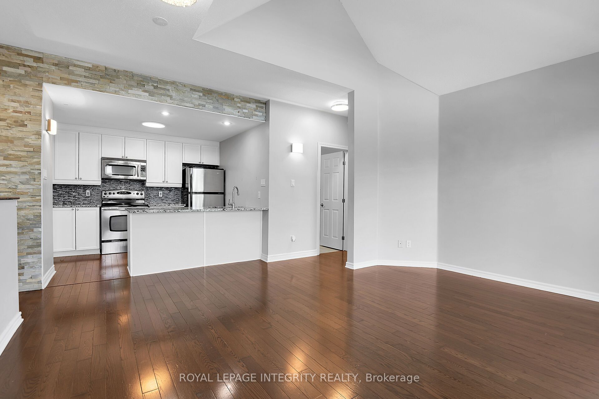 221 Crestway Drive J Property Photo 16