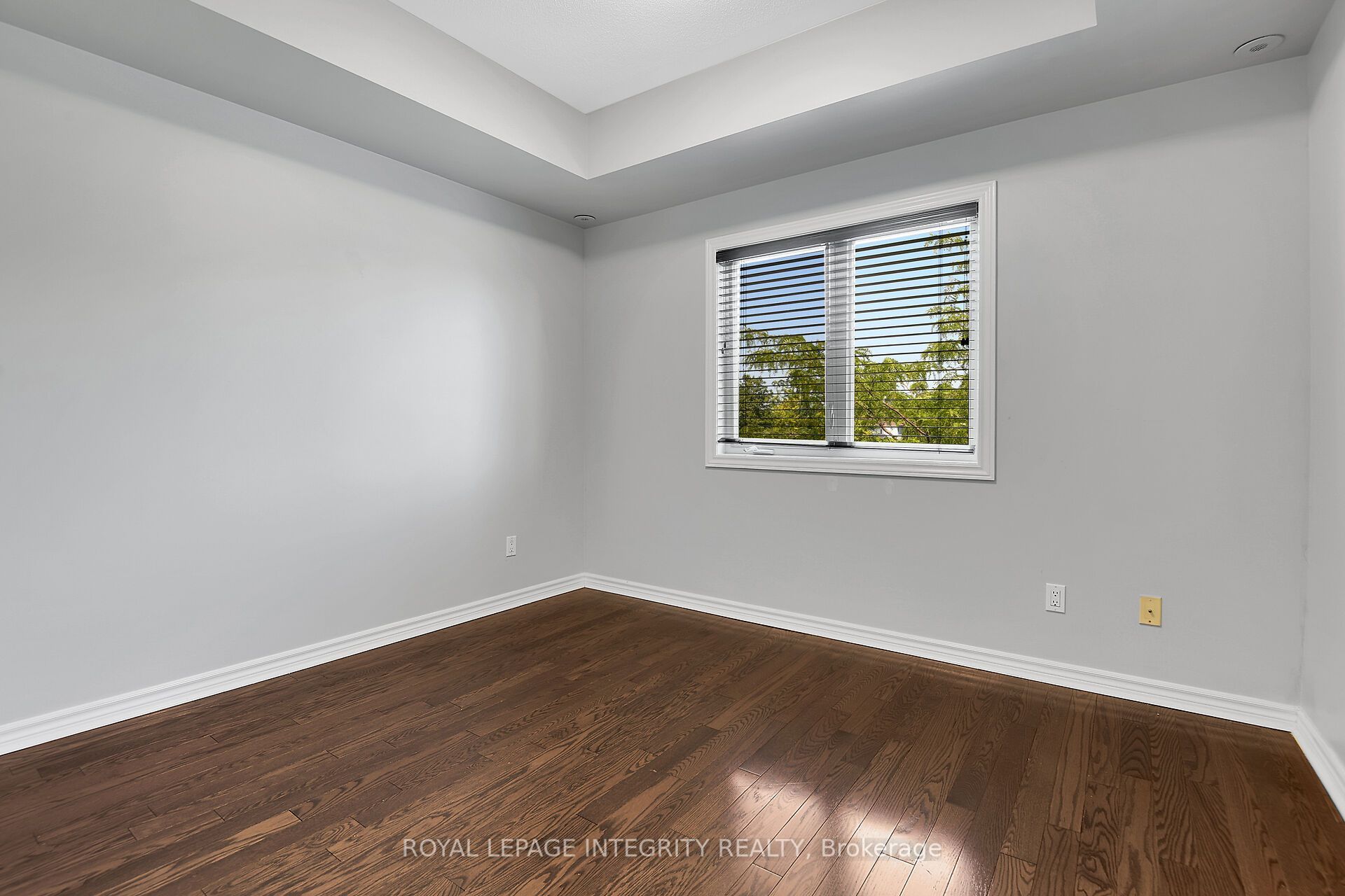 221 Crestway Drive J Property Photo 25