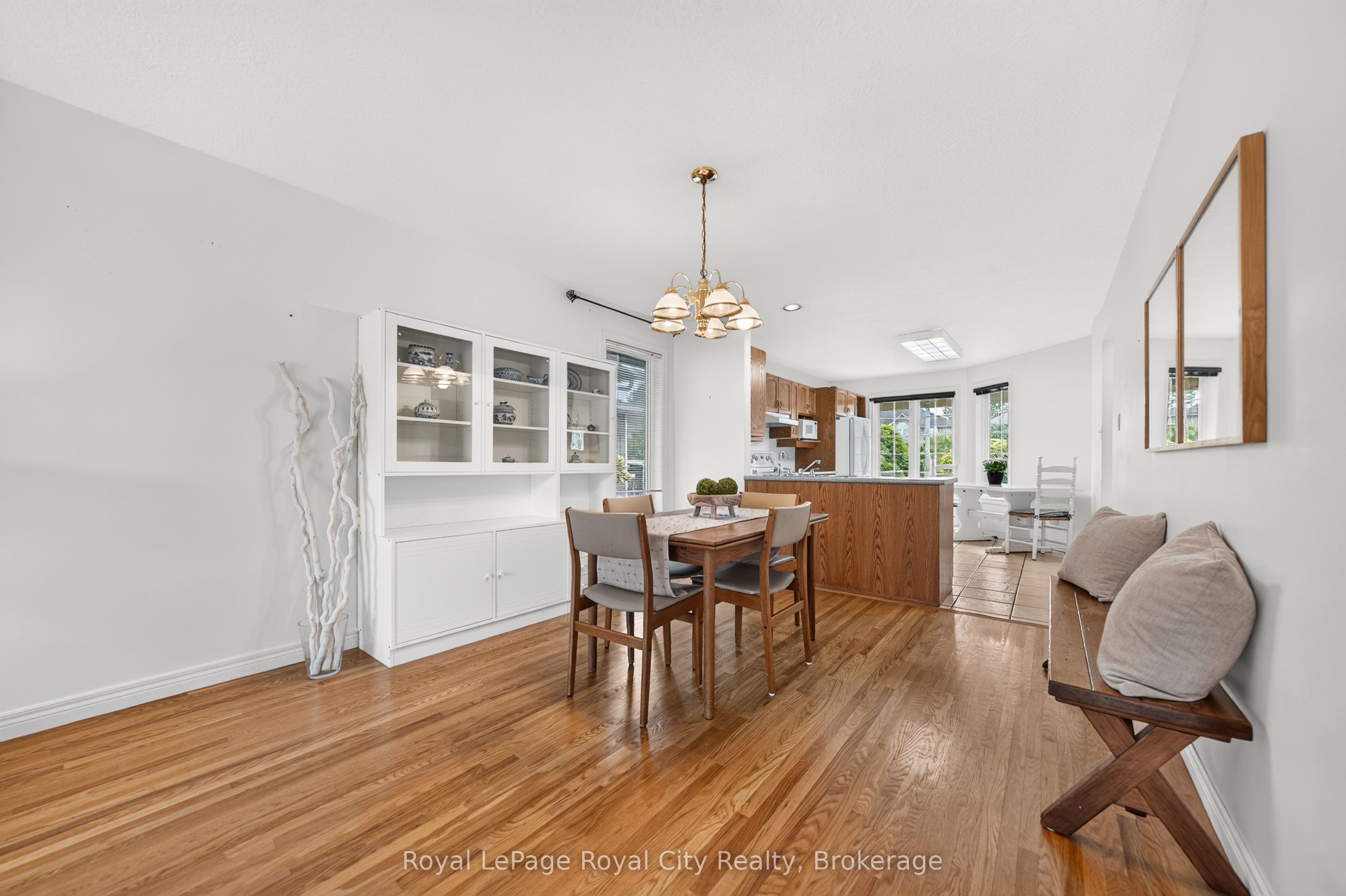 8 Whitetail Court Property Photo 7