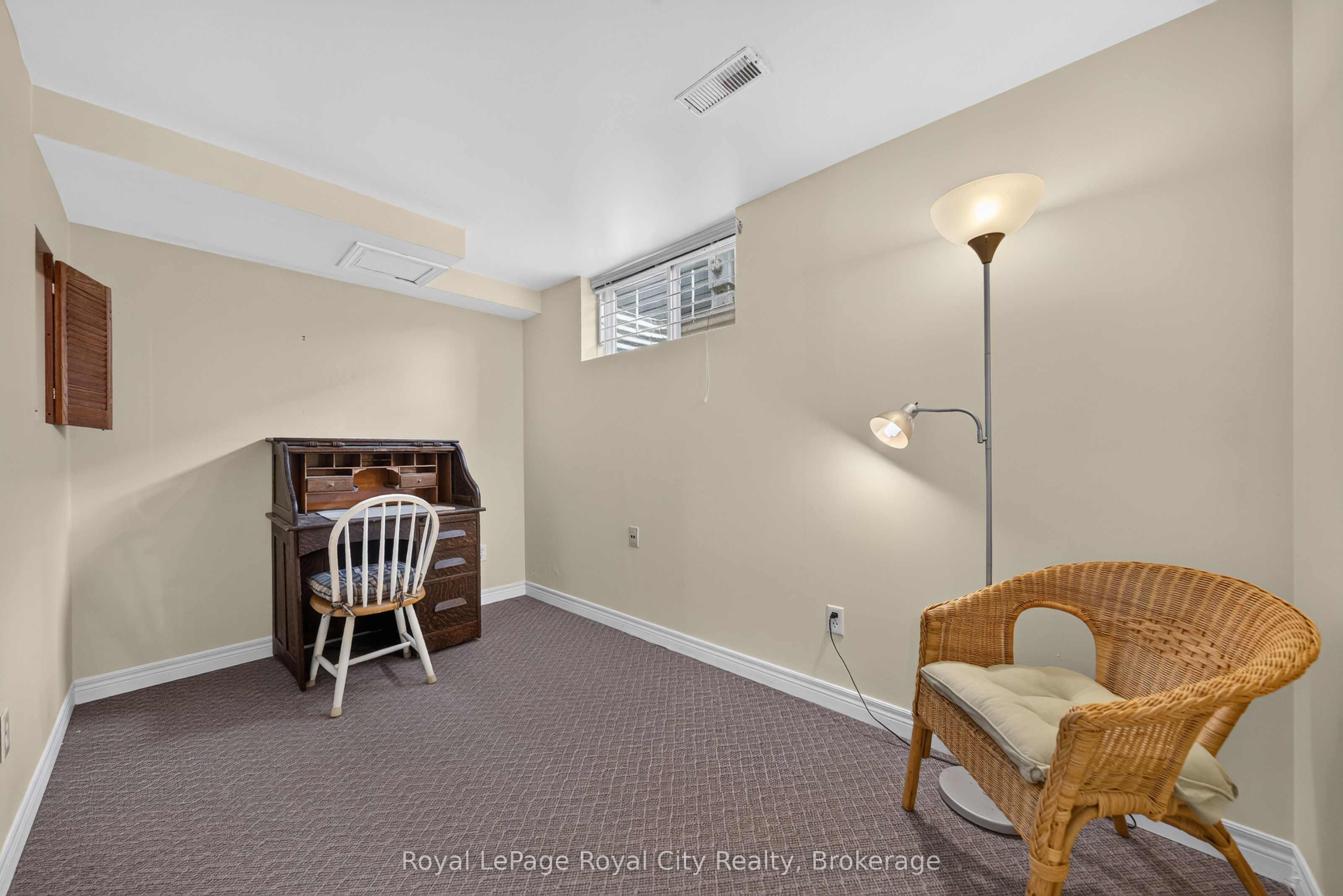 8 Whitetail Court Property Photo 19