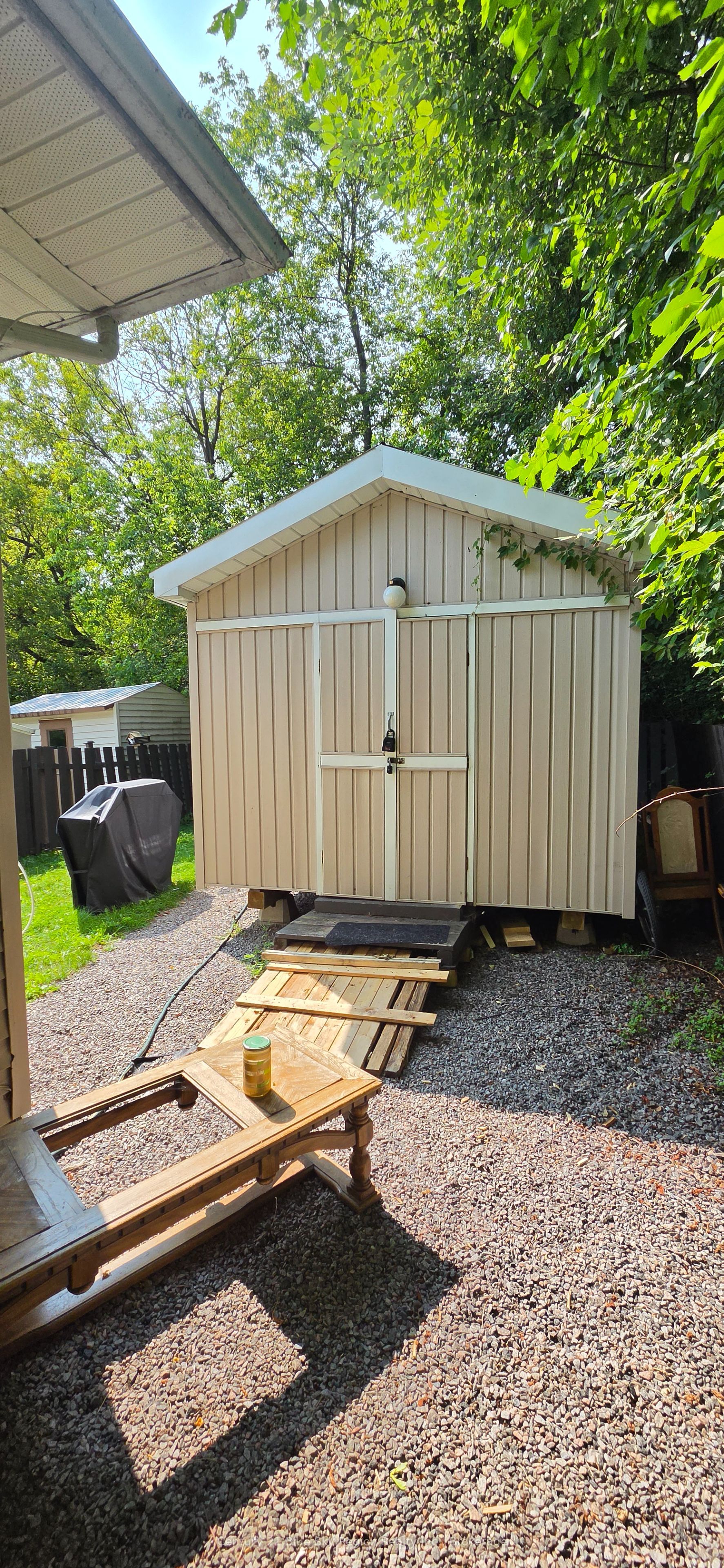429 Dudley Avenue Property Photo 4