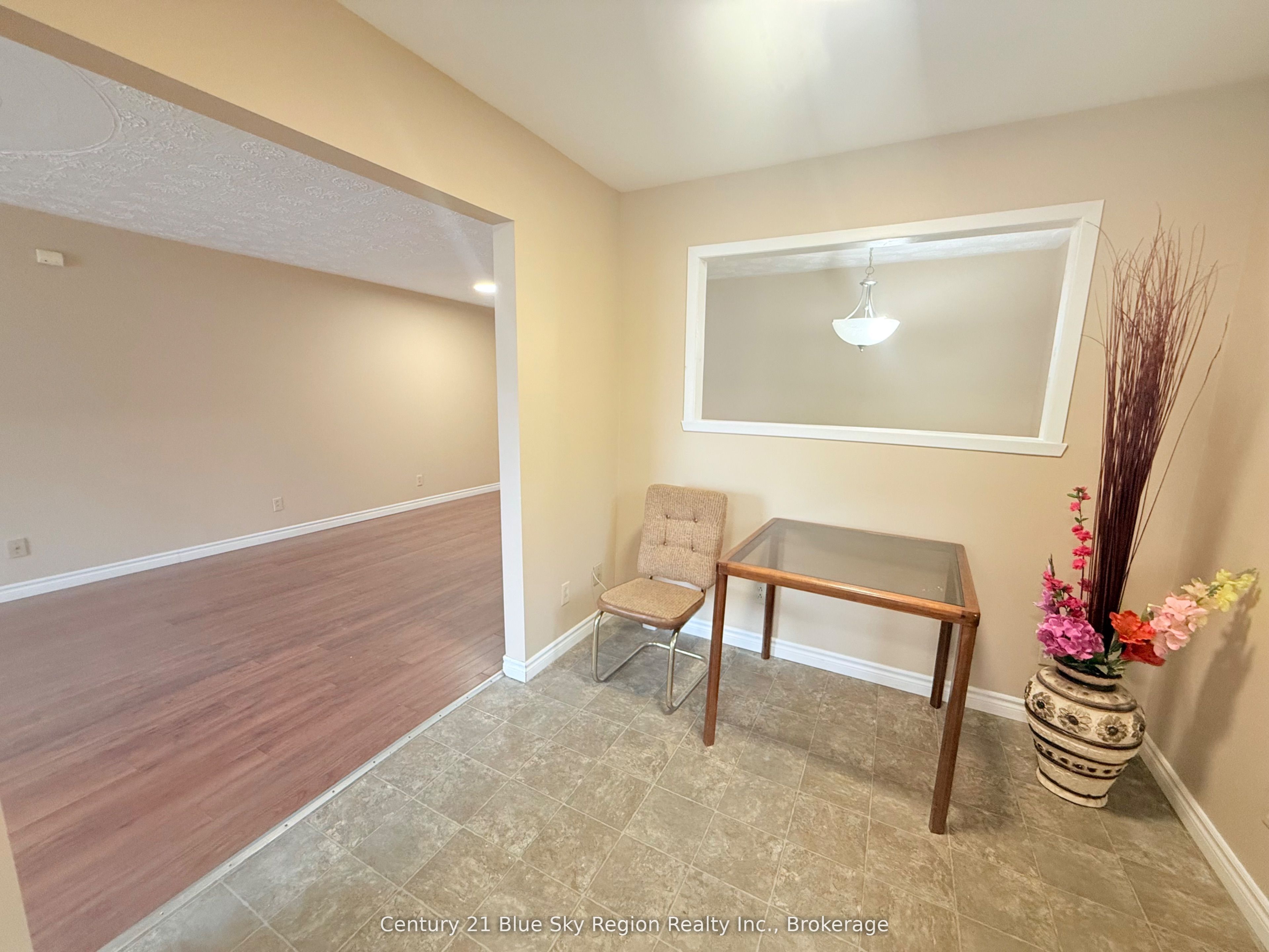 429 Dudley Avenue Property Photo 8