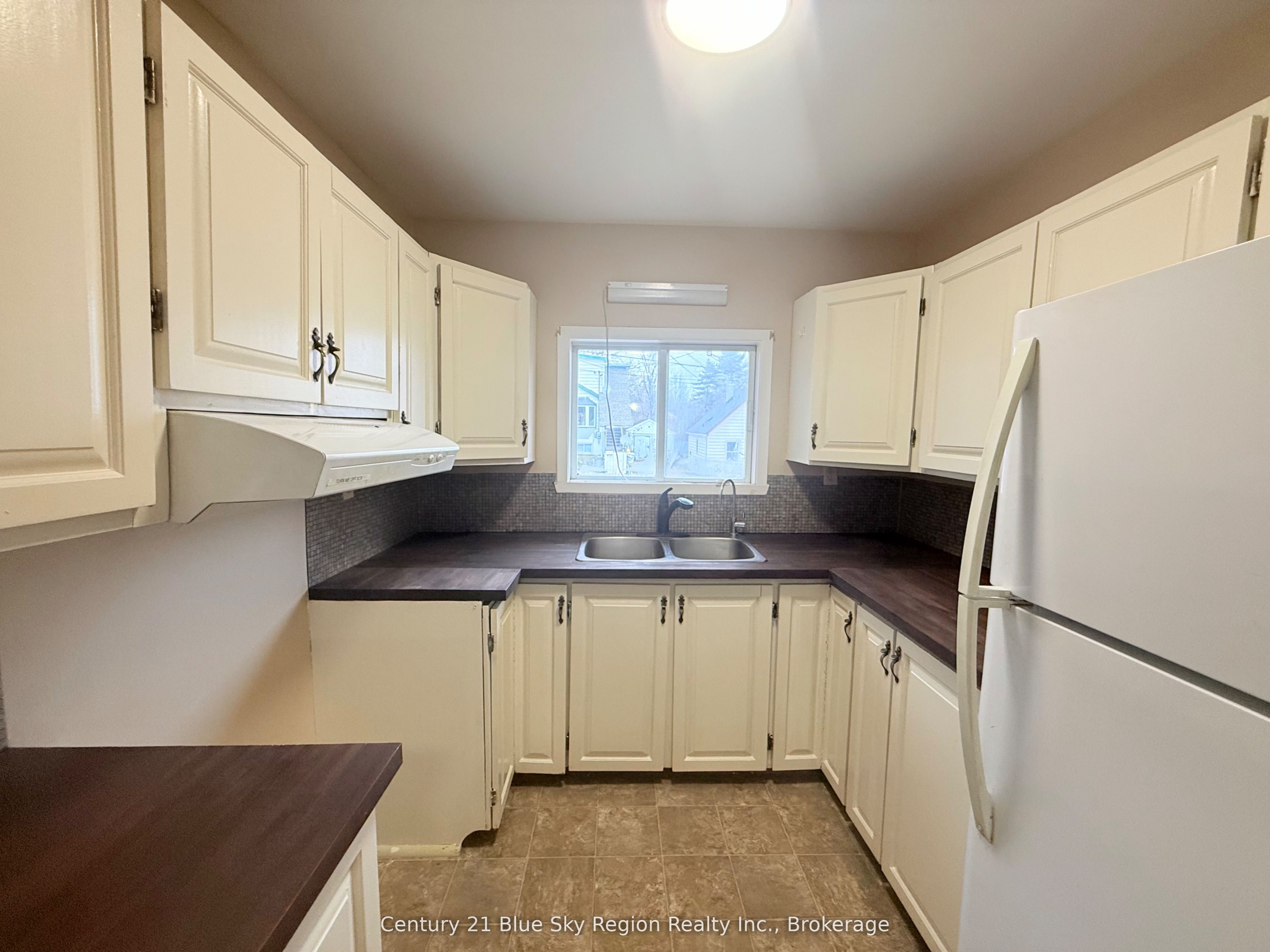429 Dudley Avenue Property Photo 10