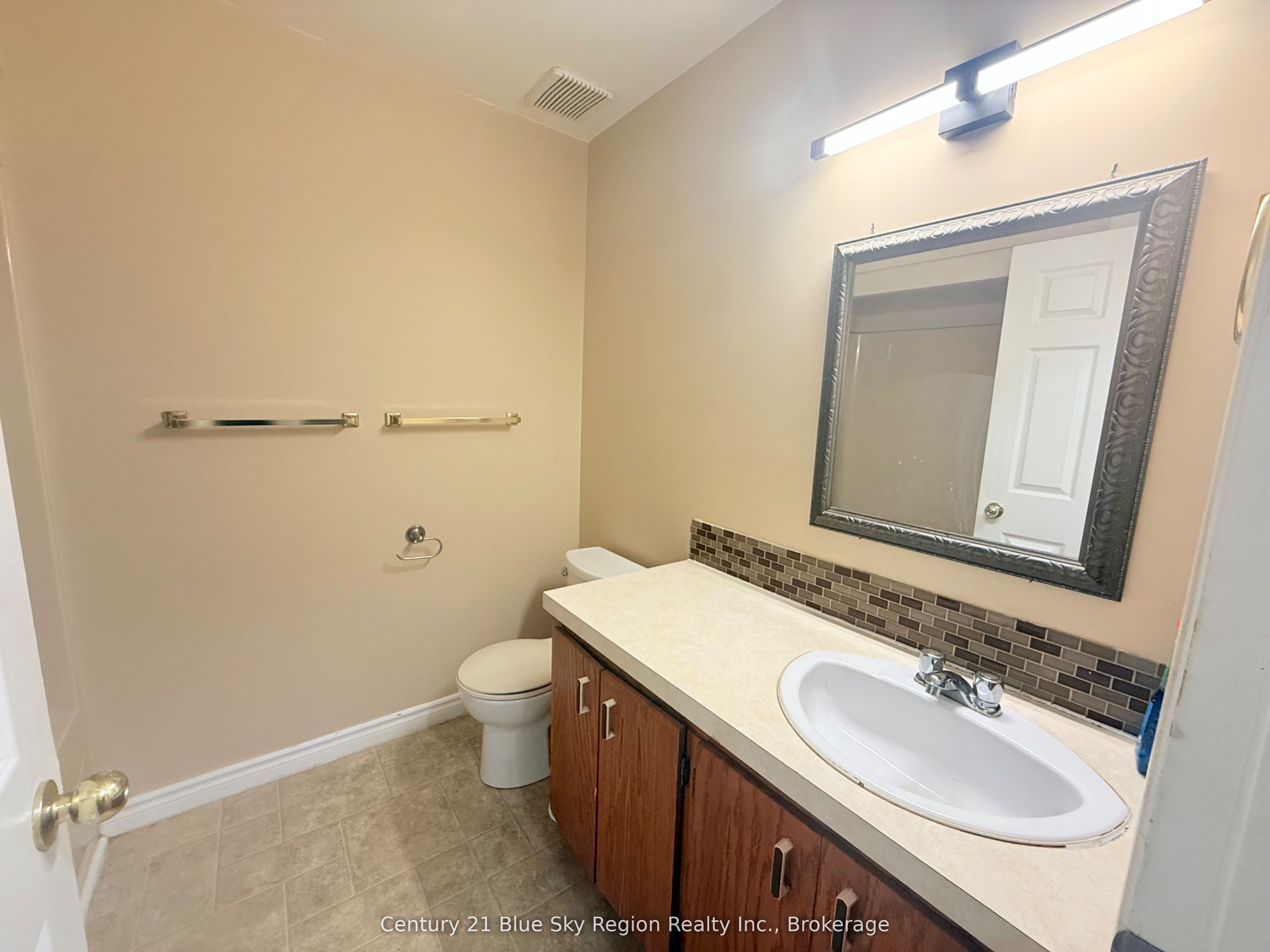 429 Dudley Avenue Property Photo 15