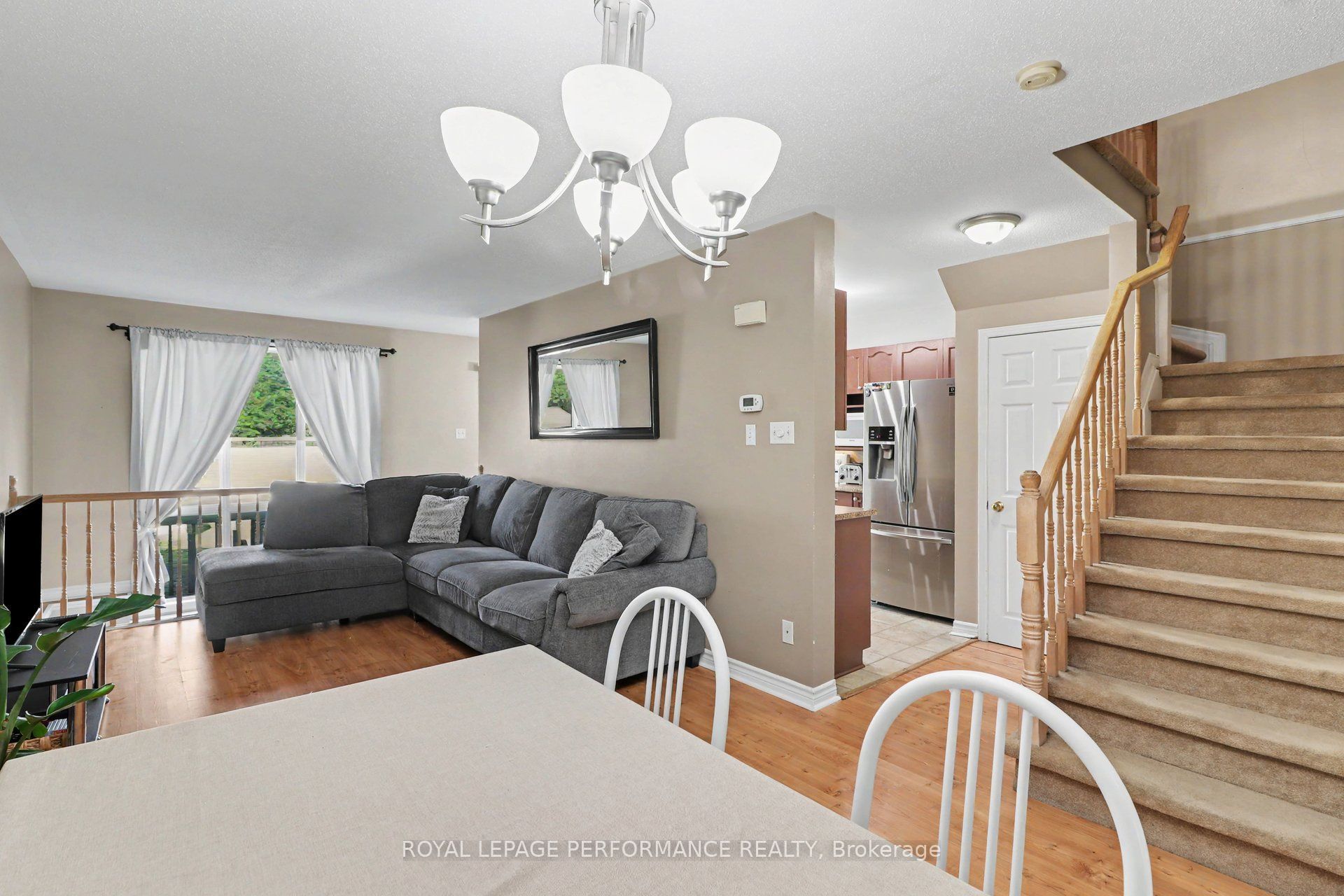 757 Nesting Way Property Photo 2