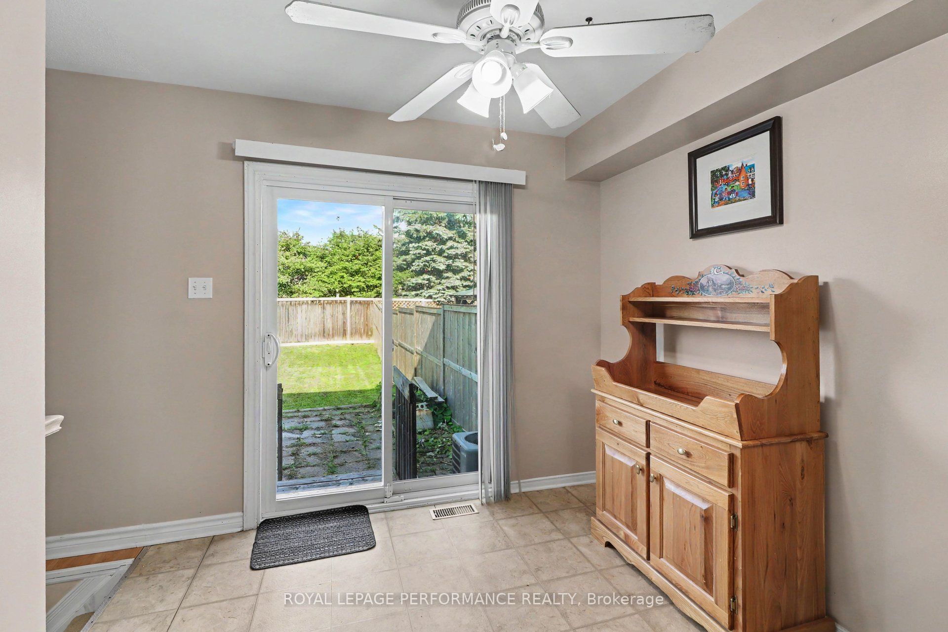 757 Nesting Way Property Photo 12
