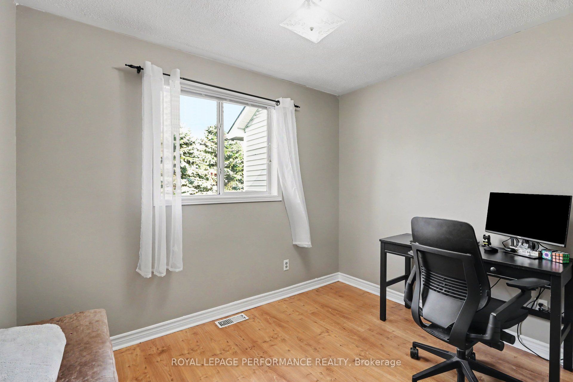 757 Nesting Way Property Photo 18
