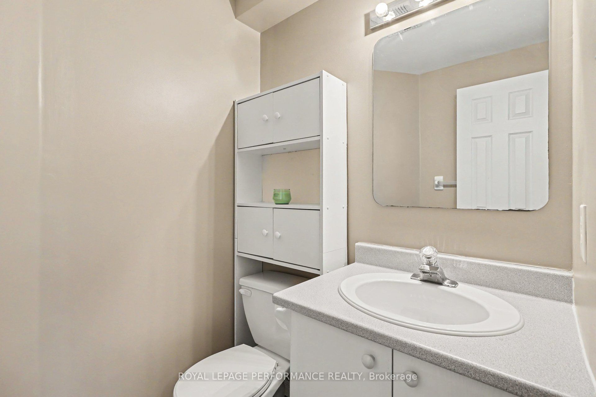 757 Nesting Way Property Photo 24