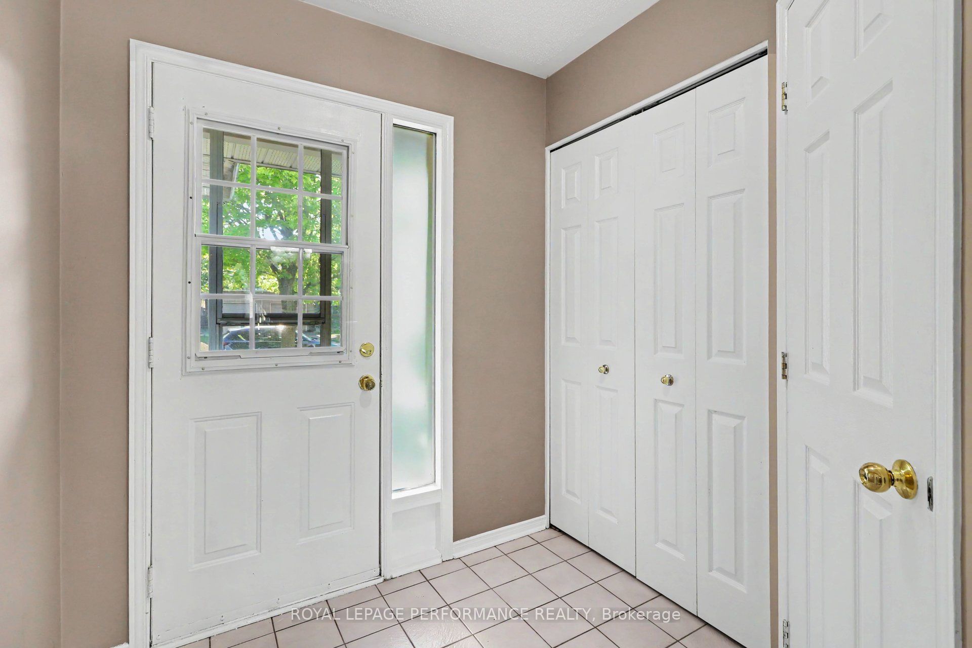 757 Nesting Way Property Photo 26
