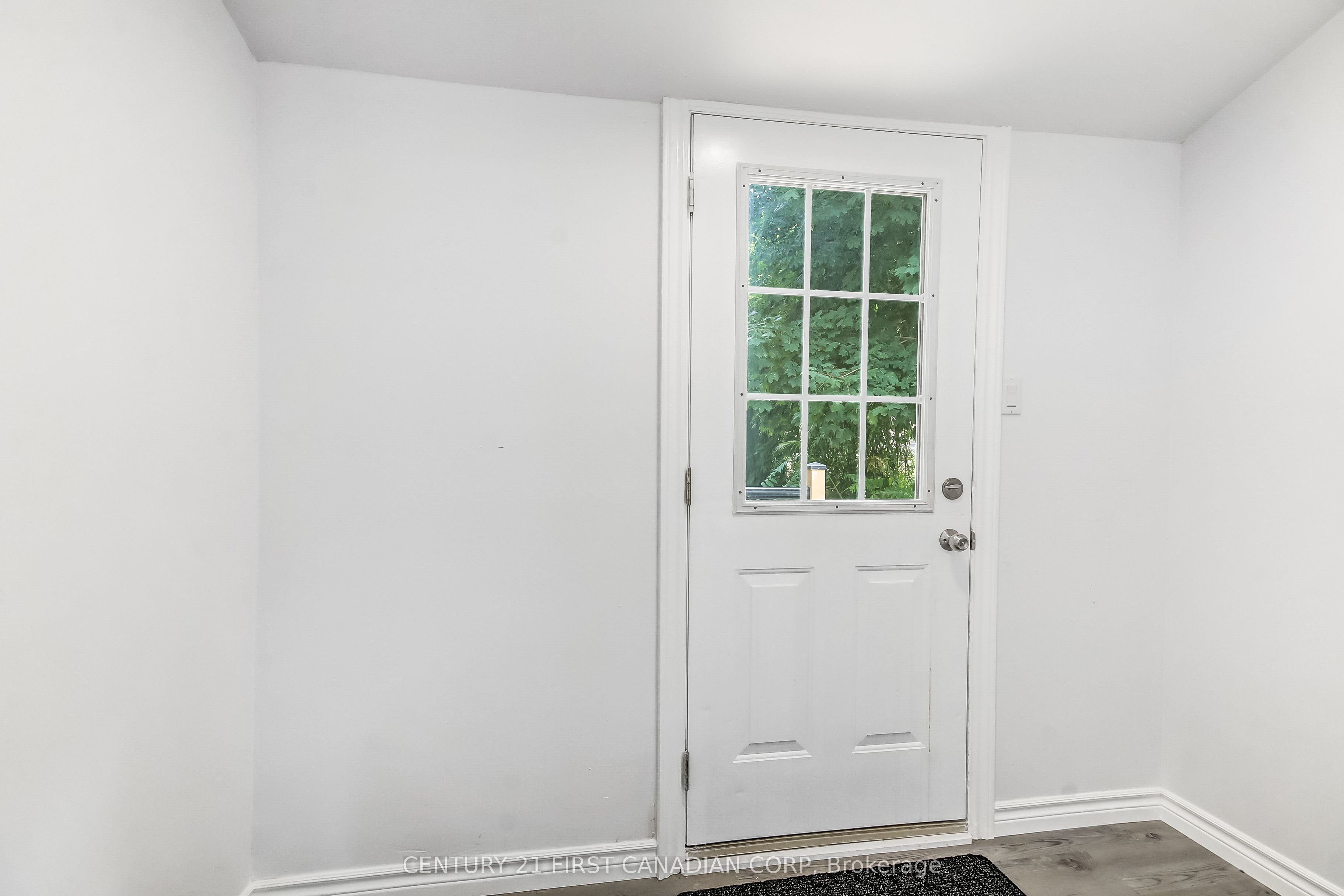 76 Chestnut Street Property Photo 11
