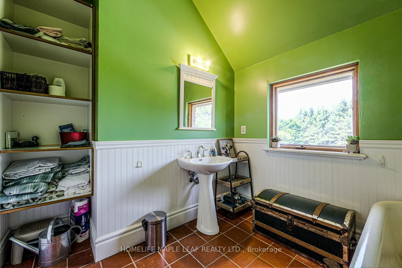333329 7th Line Property Photo 30