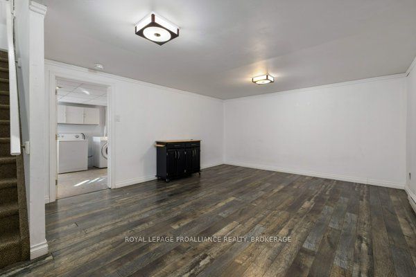 44 Rosemund Crescent 53 Property Photo 31