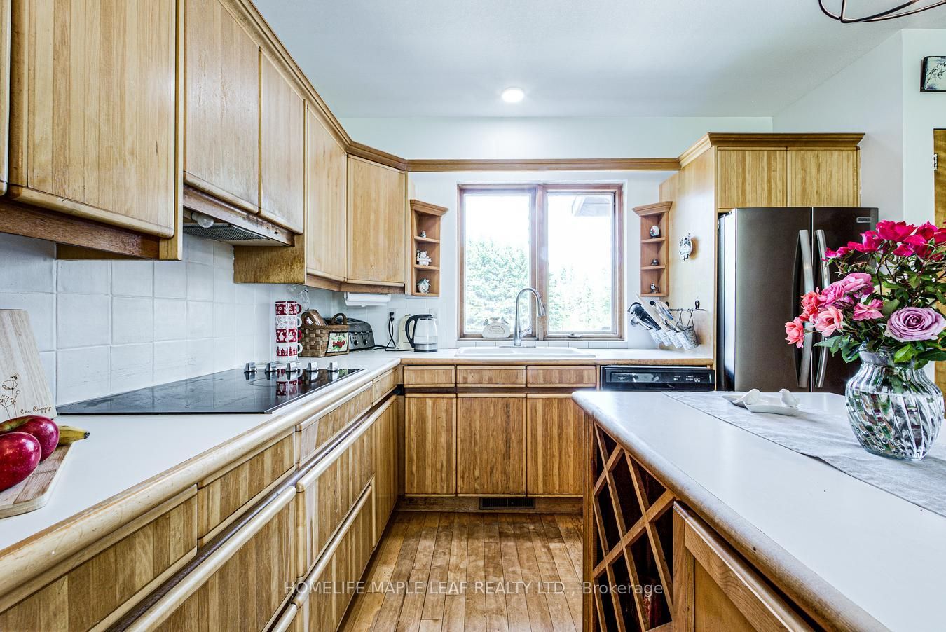 333329 7th Line Property Photo 10
