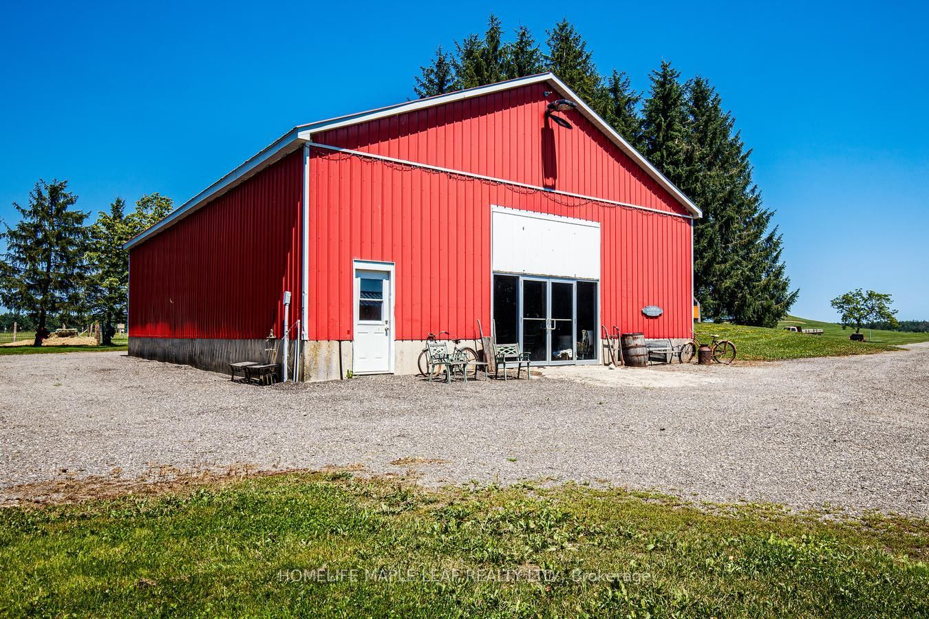333329 7th Line Property Photo 34