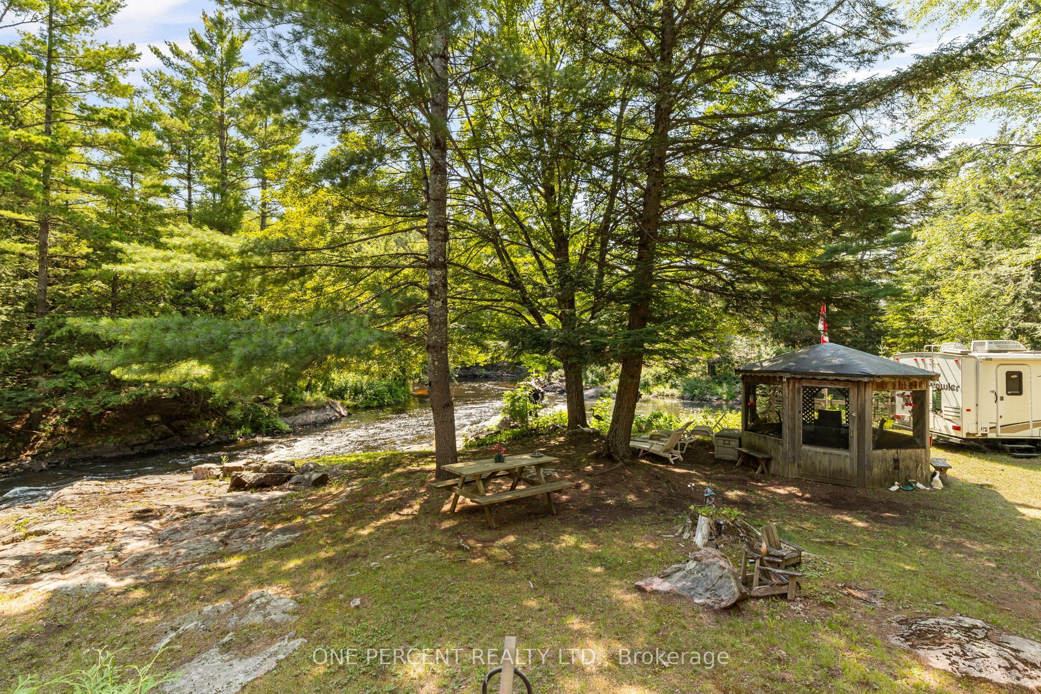 47 Head River Lane Property Photo 5