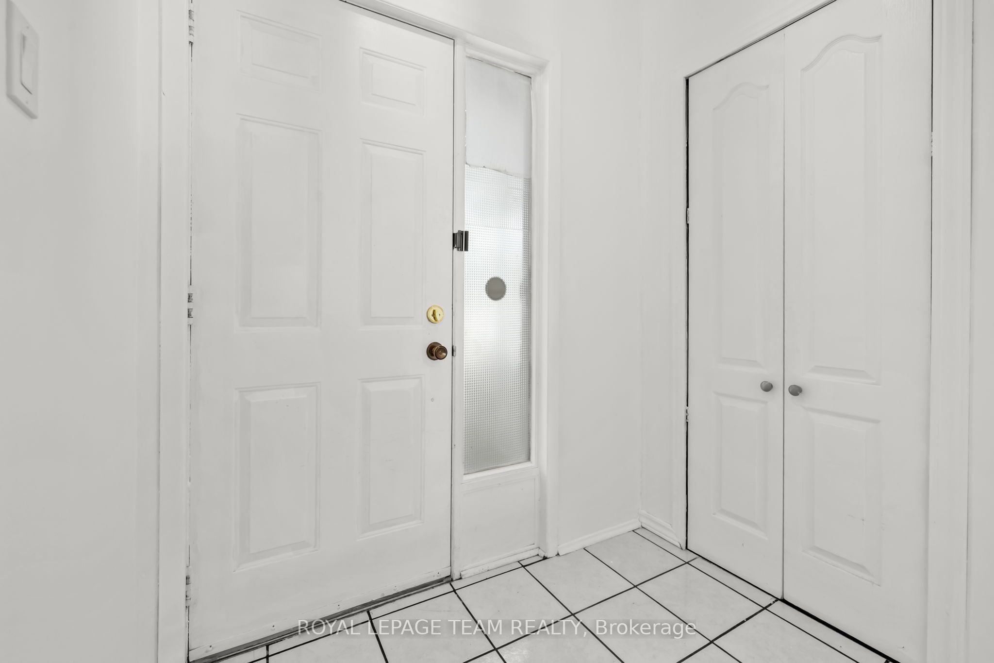 81 Rueter Street Property Photo 3