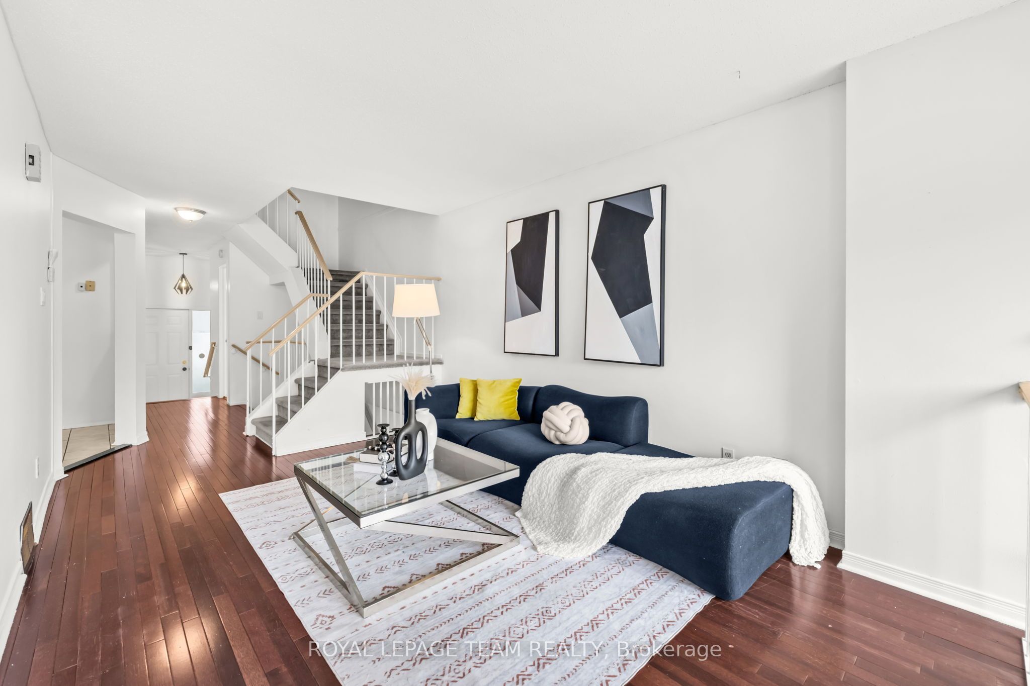 81 Rueter Street Property Photo 8